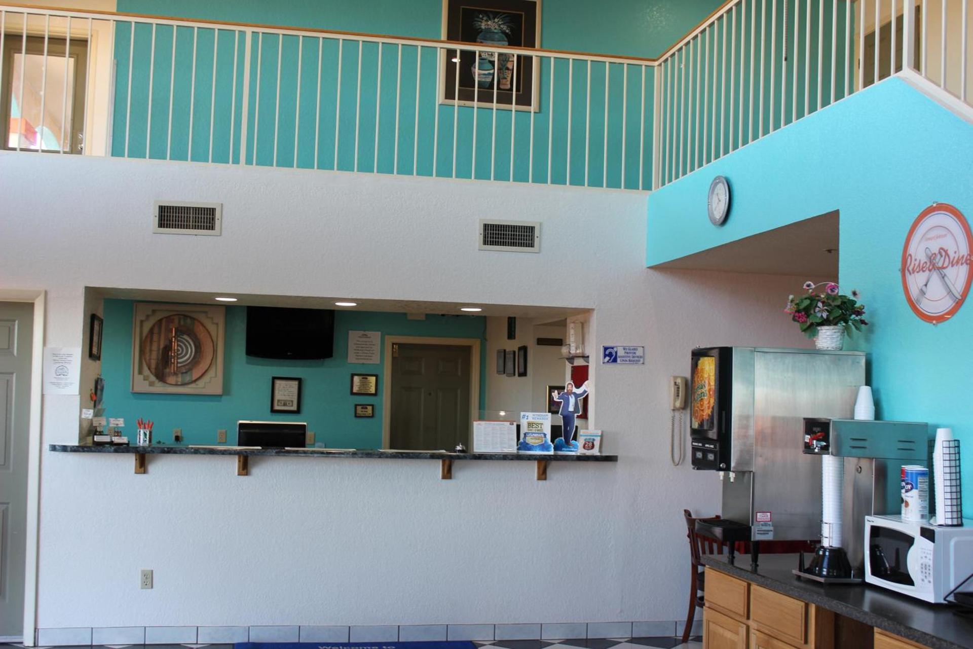 Howard Johnson by Wyndham Holbrook photo 12