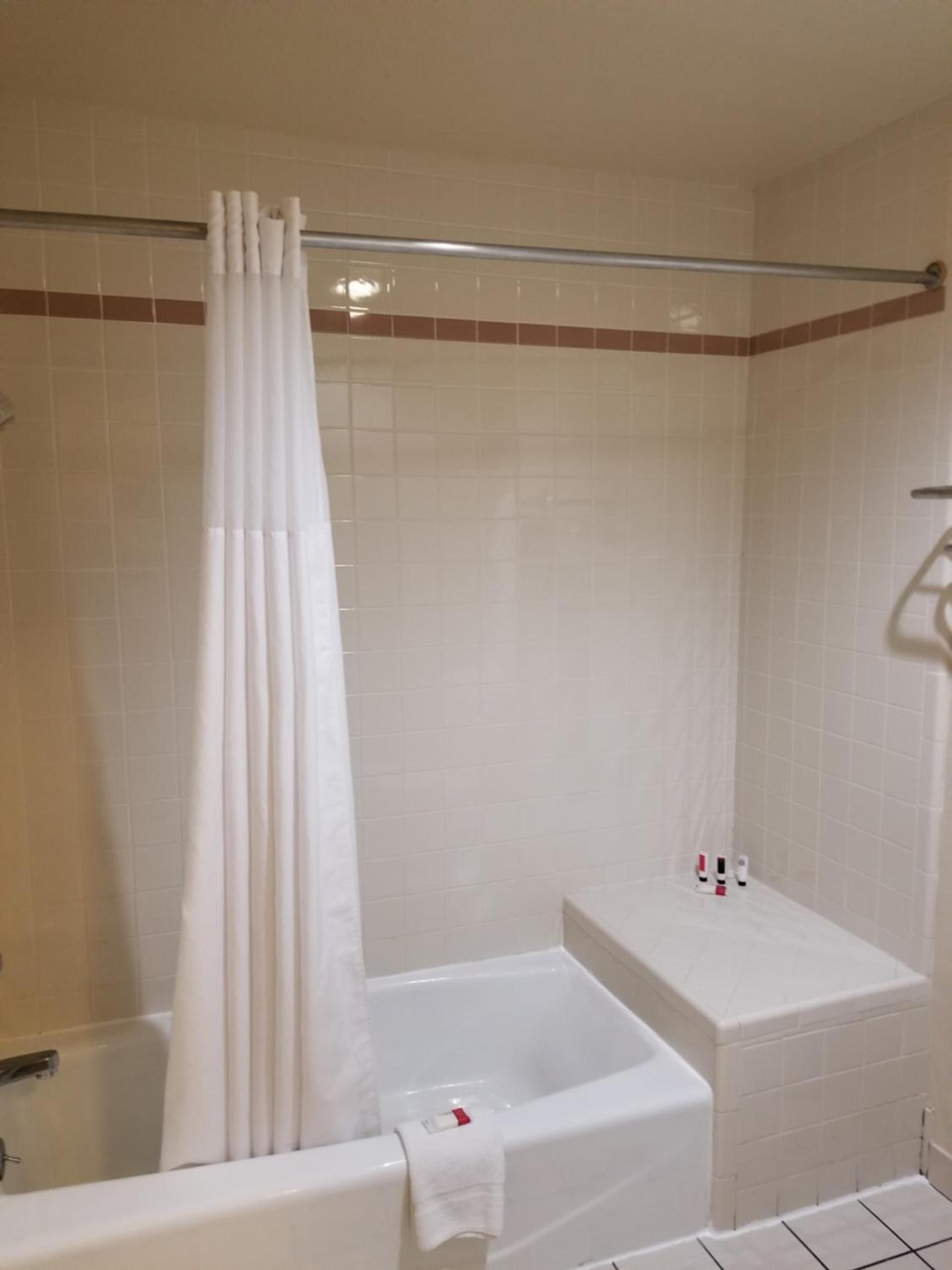 Mission Inn and Suites photo 16