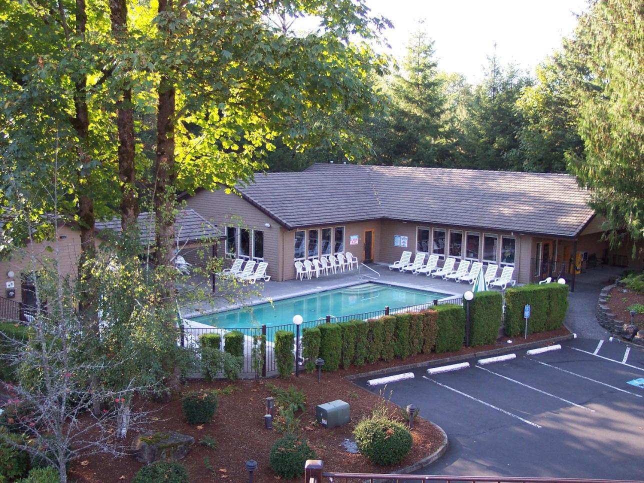 Whispering Woods Resort photo 22