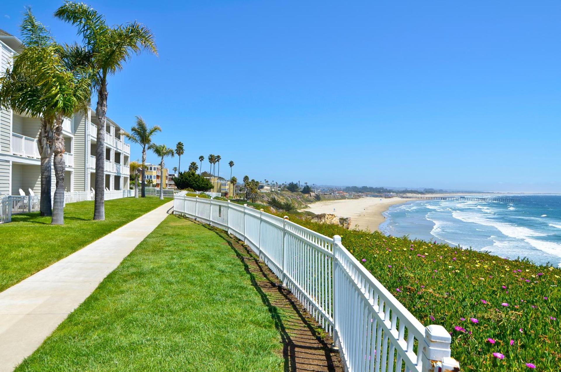 Pismo Lighthouse Suites photo 32