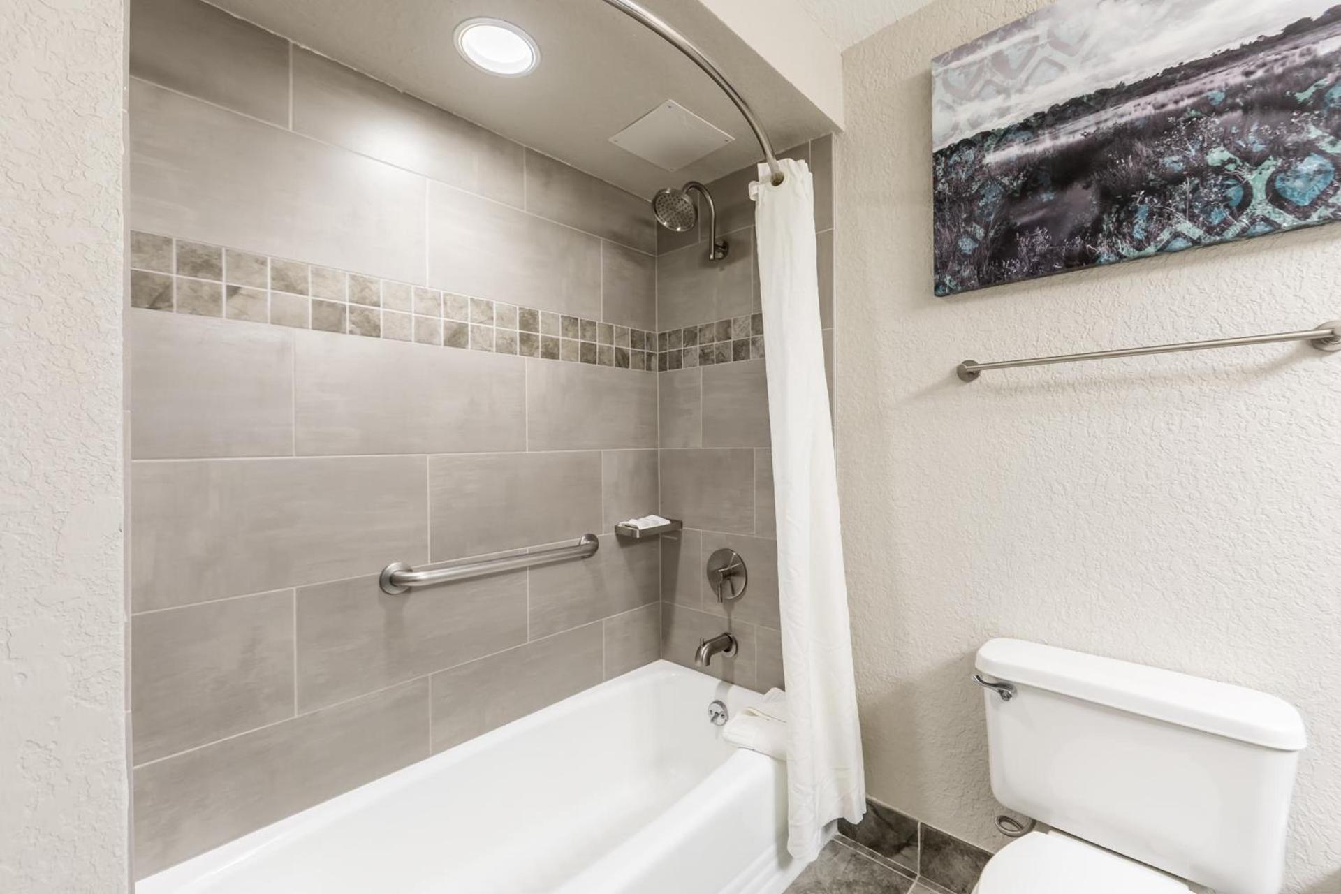 Best Western Plus Sebastian Hotel & Suites photo 100