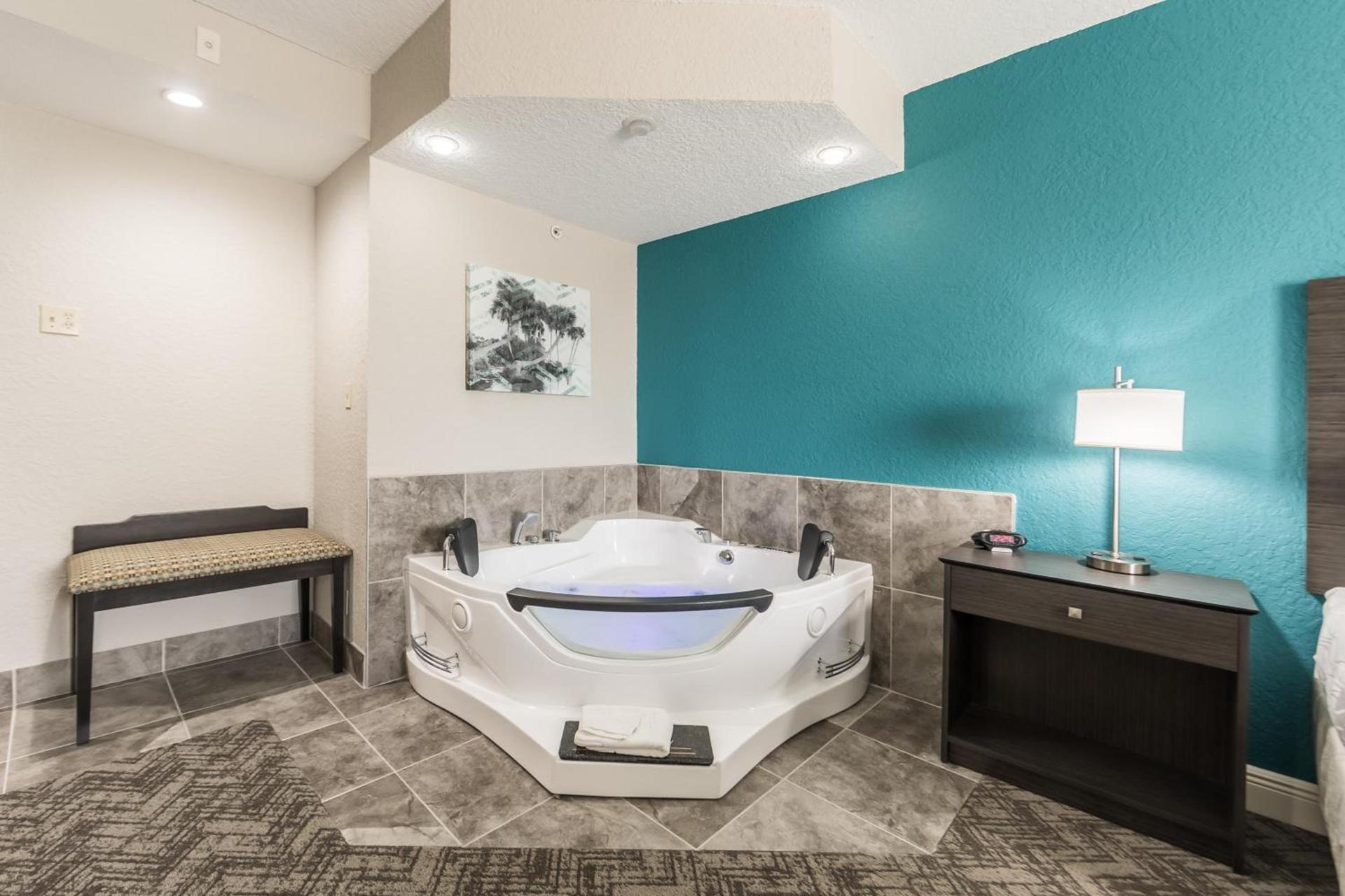 Best Western Plus Sebastian Hotel & Suites photo 99