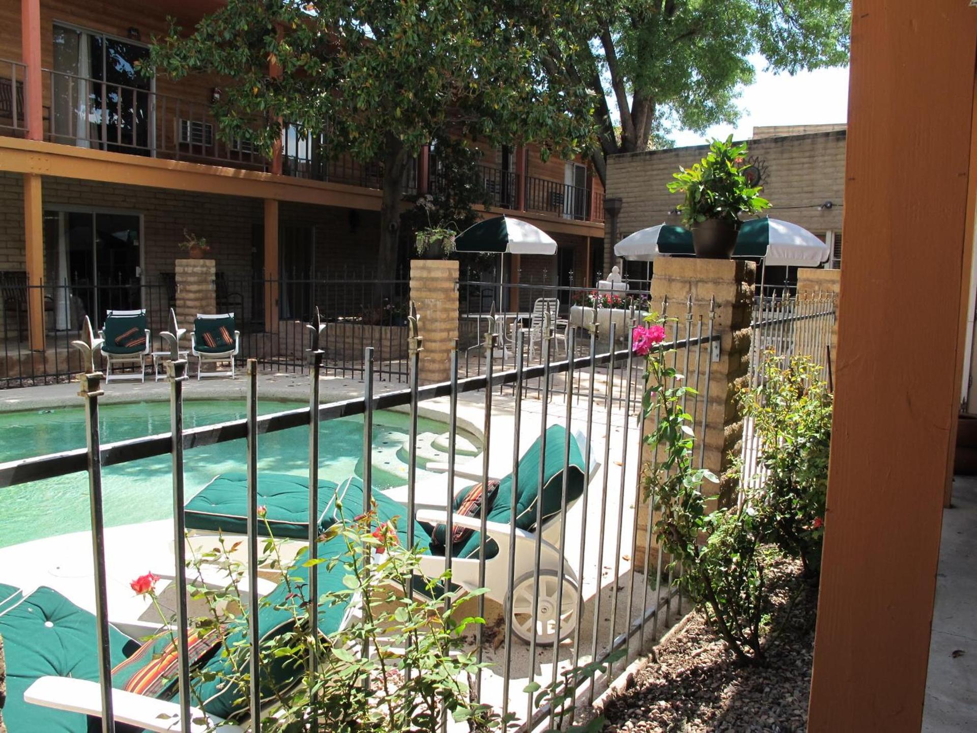 Stage Stop Inn photo 4