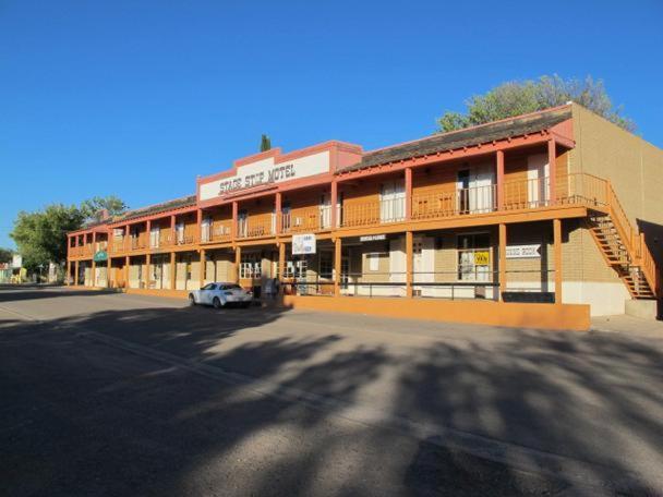 Stage Stop Inn photo 1