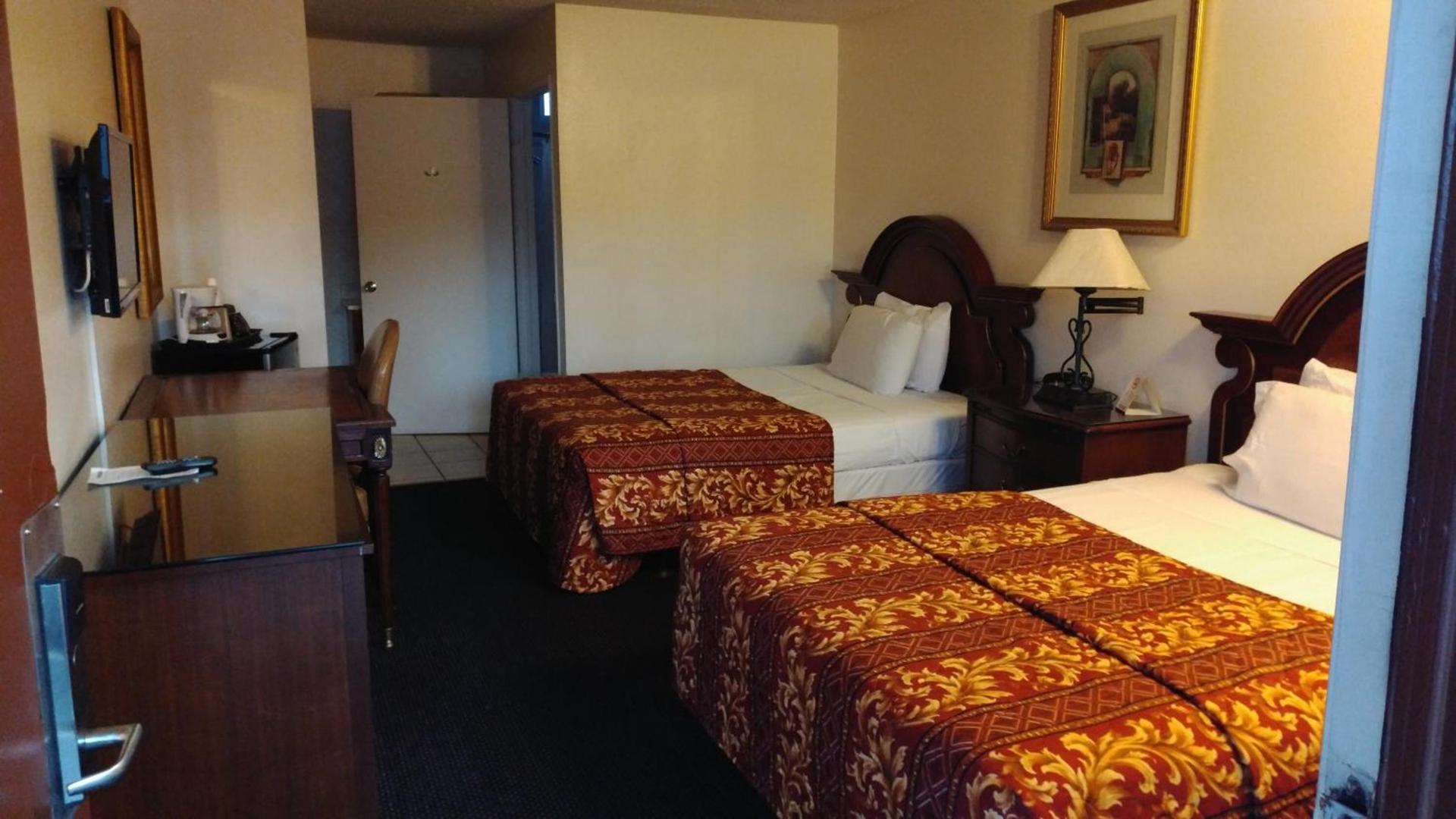Valley Hotel photo 49