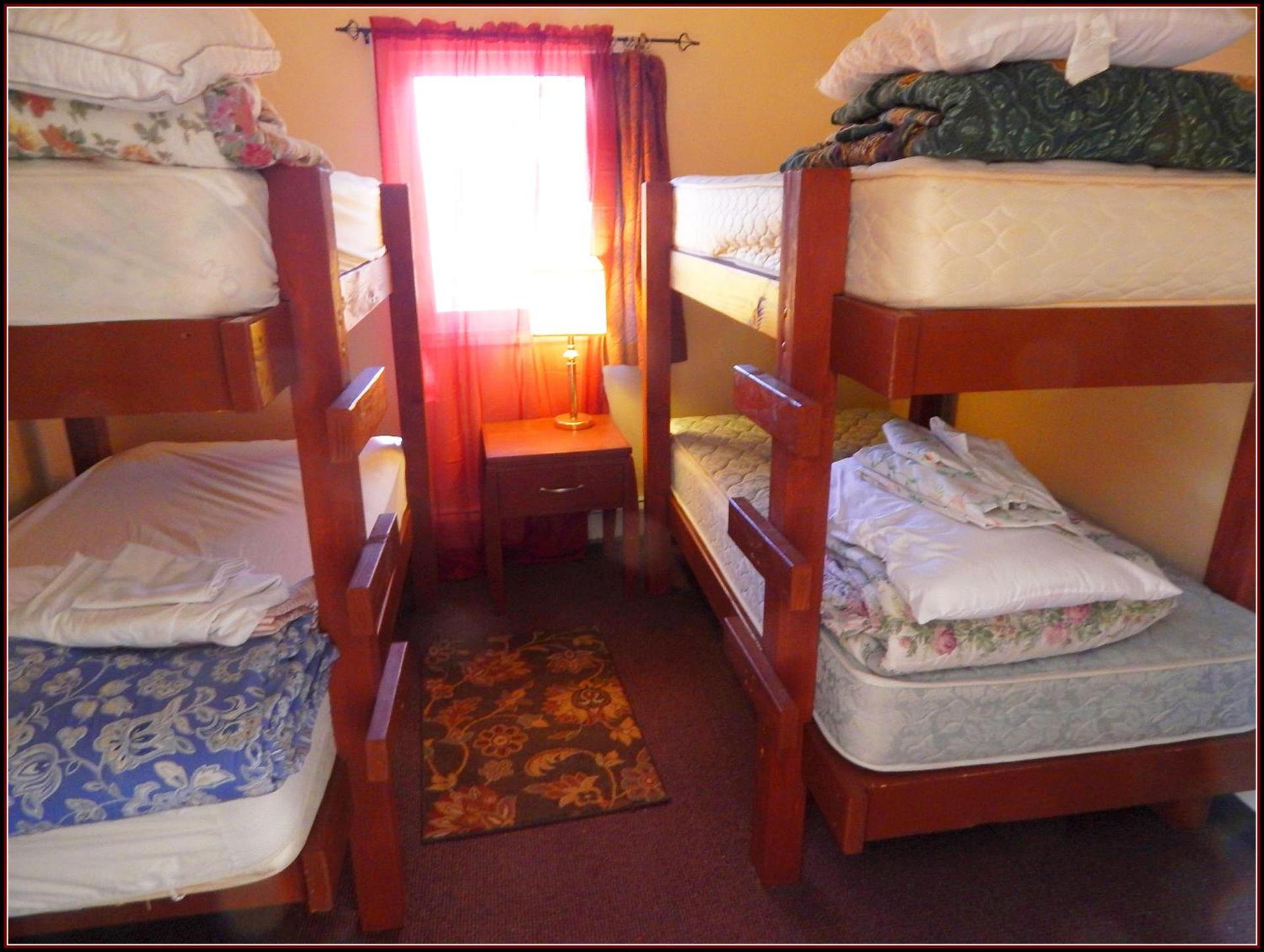Billie's Backpackers Hostel photo 8