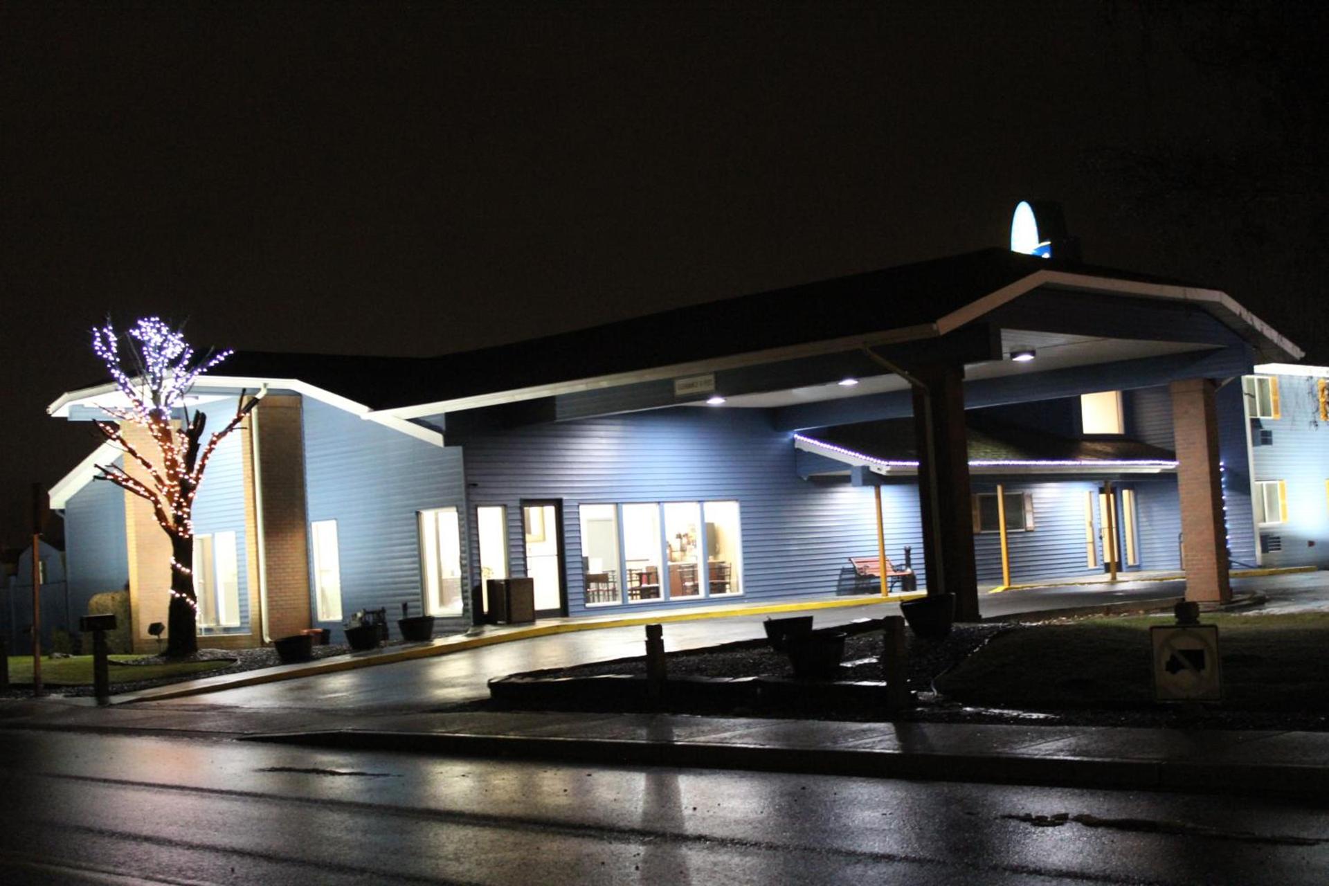 Days Inn by Wyndham Ritzville photo 66