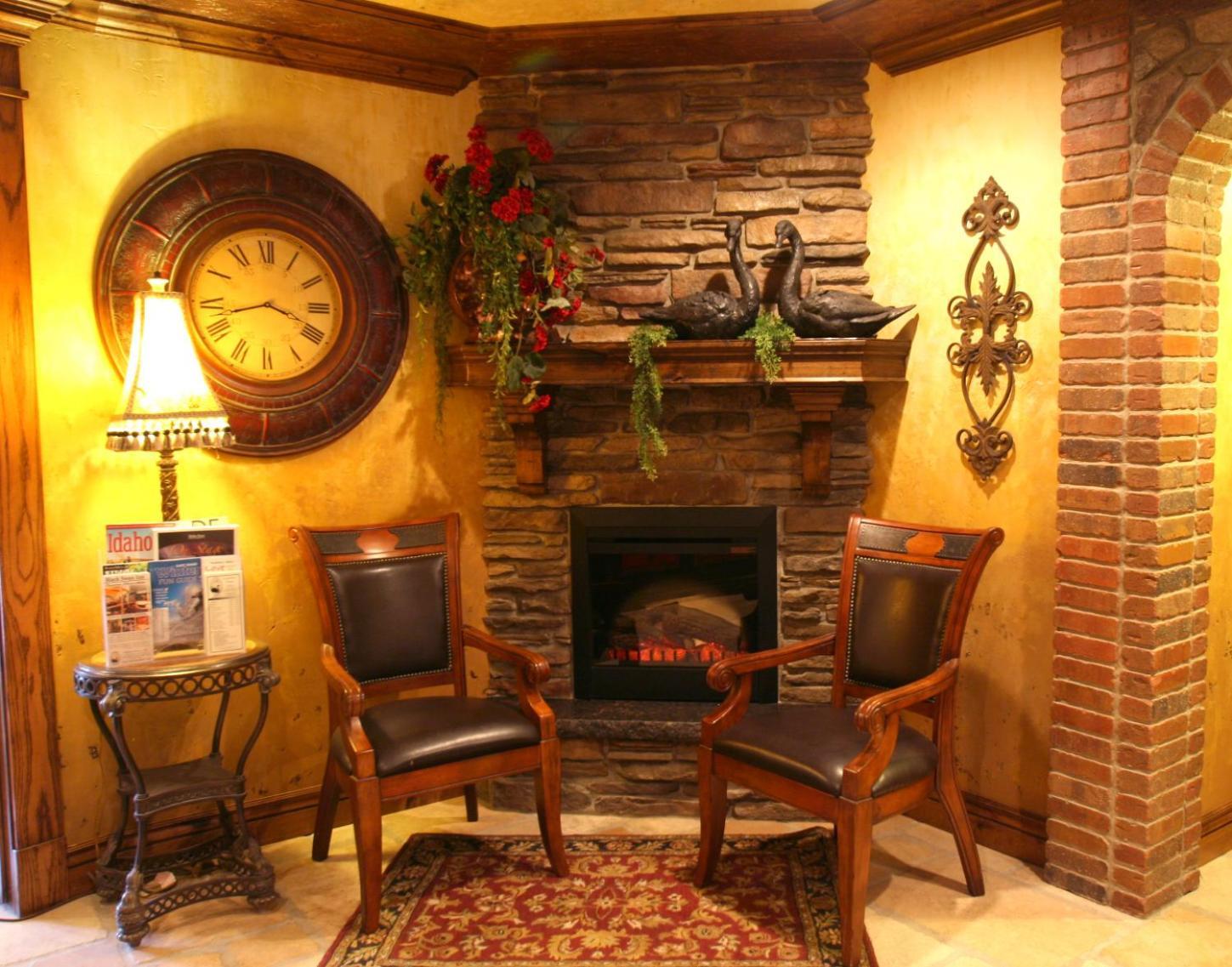 Black Swan Inn Luxurious Theme Rooms photo 6