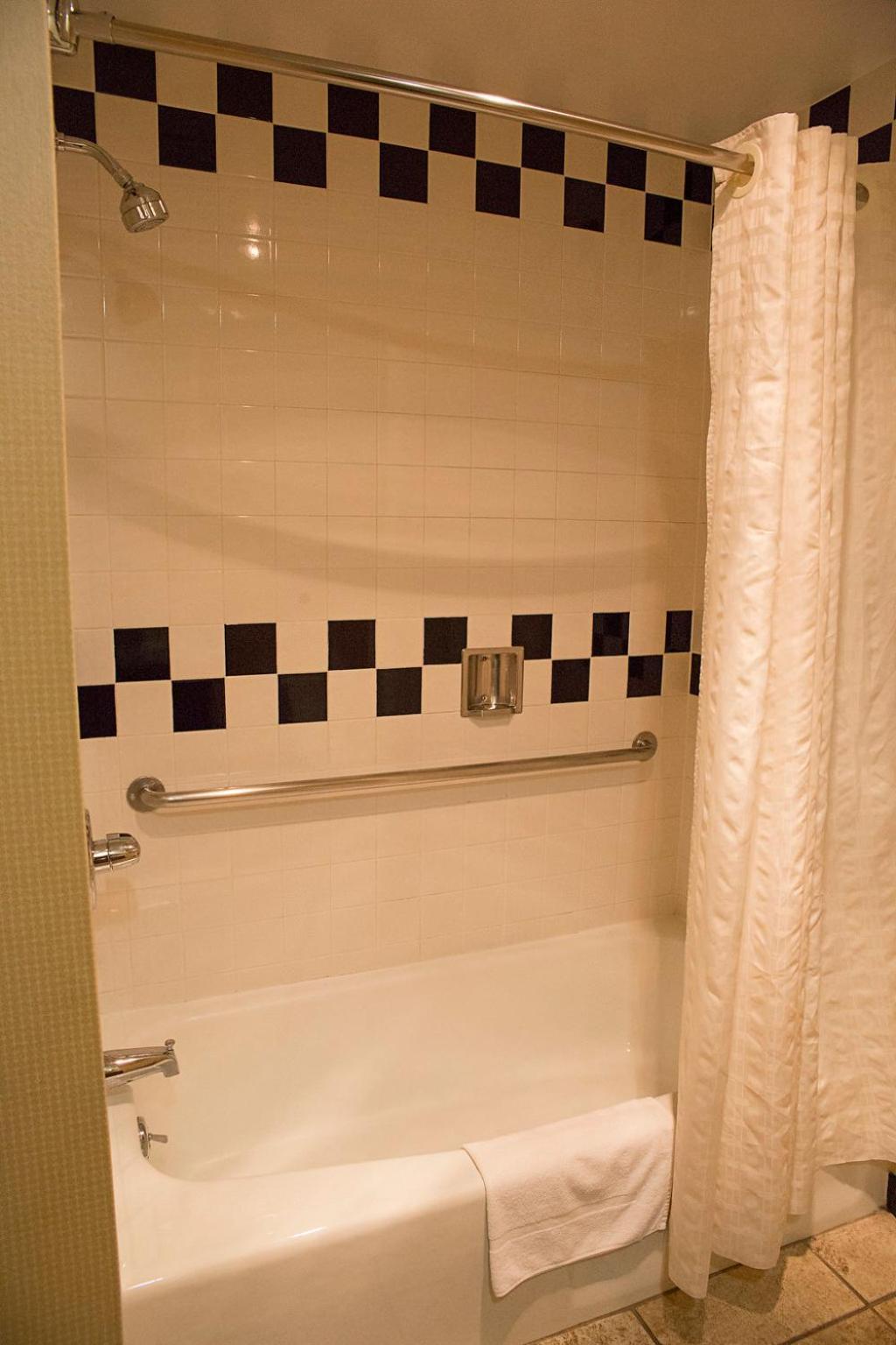 Best Western Grand Victorian Inn photo 30