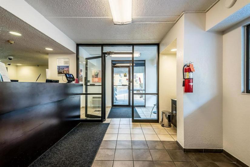 Motel 6-Birmingham, AL photo 39