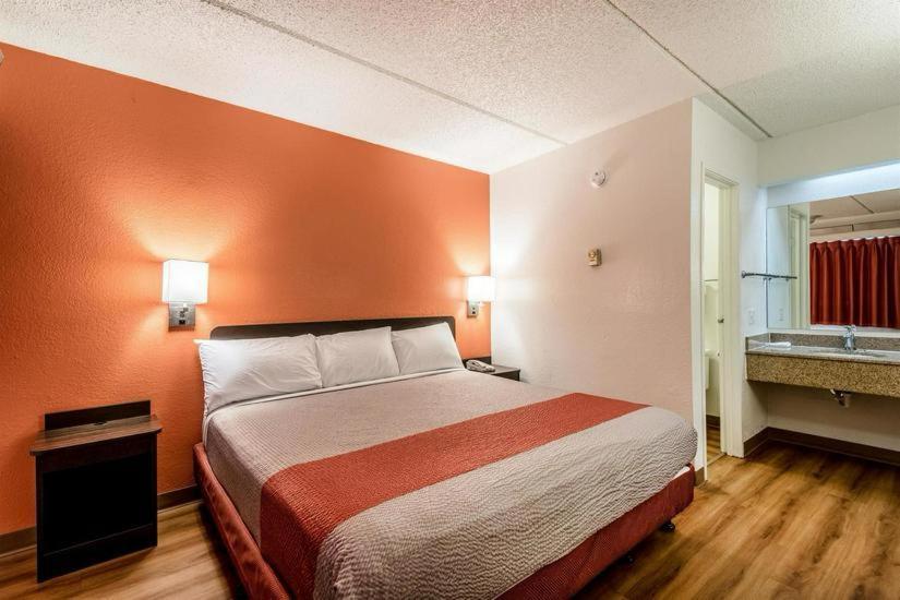 Motel 6-Birmingham, AL photo 30