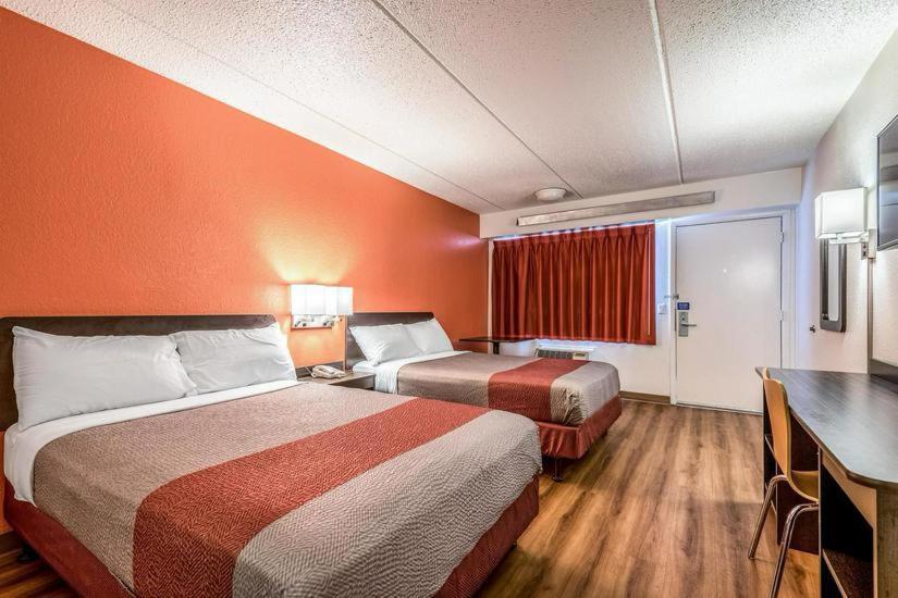 Motel 6-Birmingham, AL photo 35
