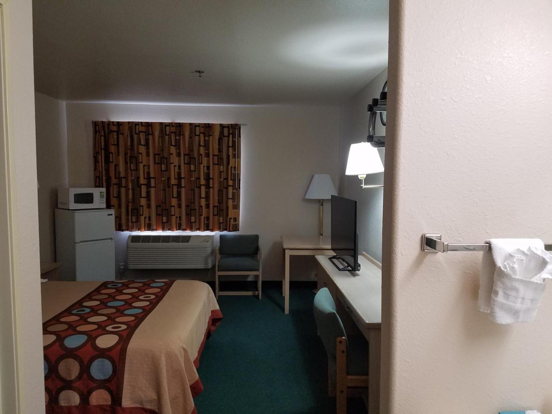 Simple Rewards Inn photo 5