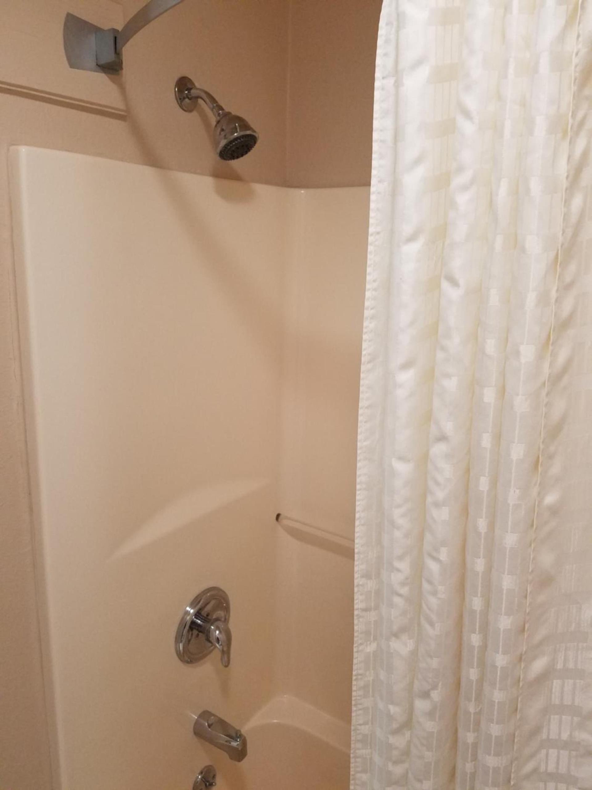 Simple Rewards Inn photo 11
