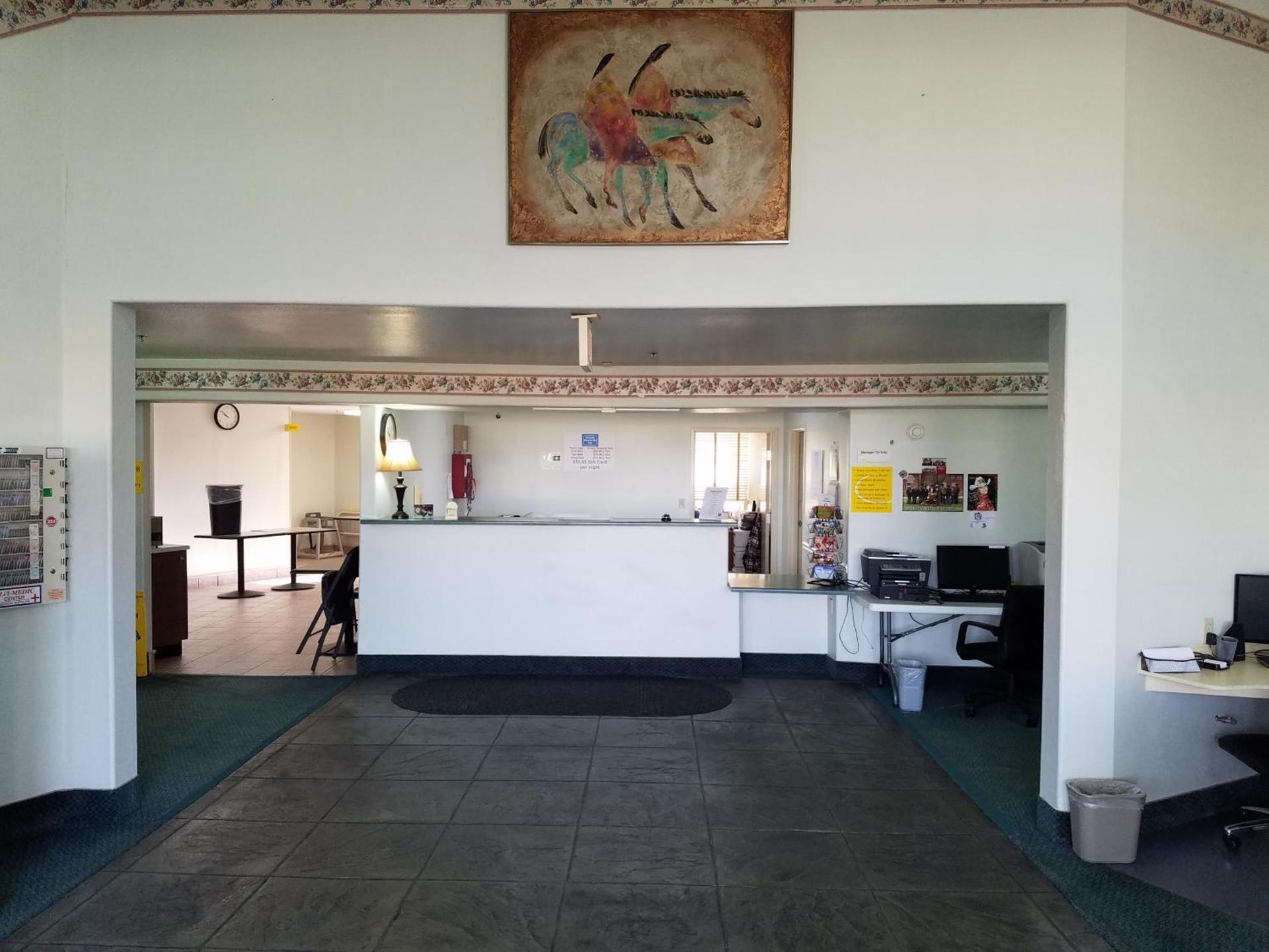 Simple Rewards Inn photo 2