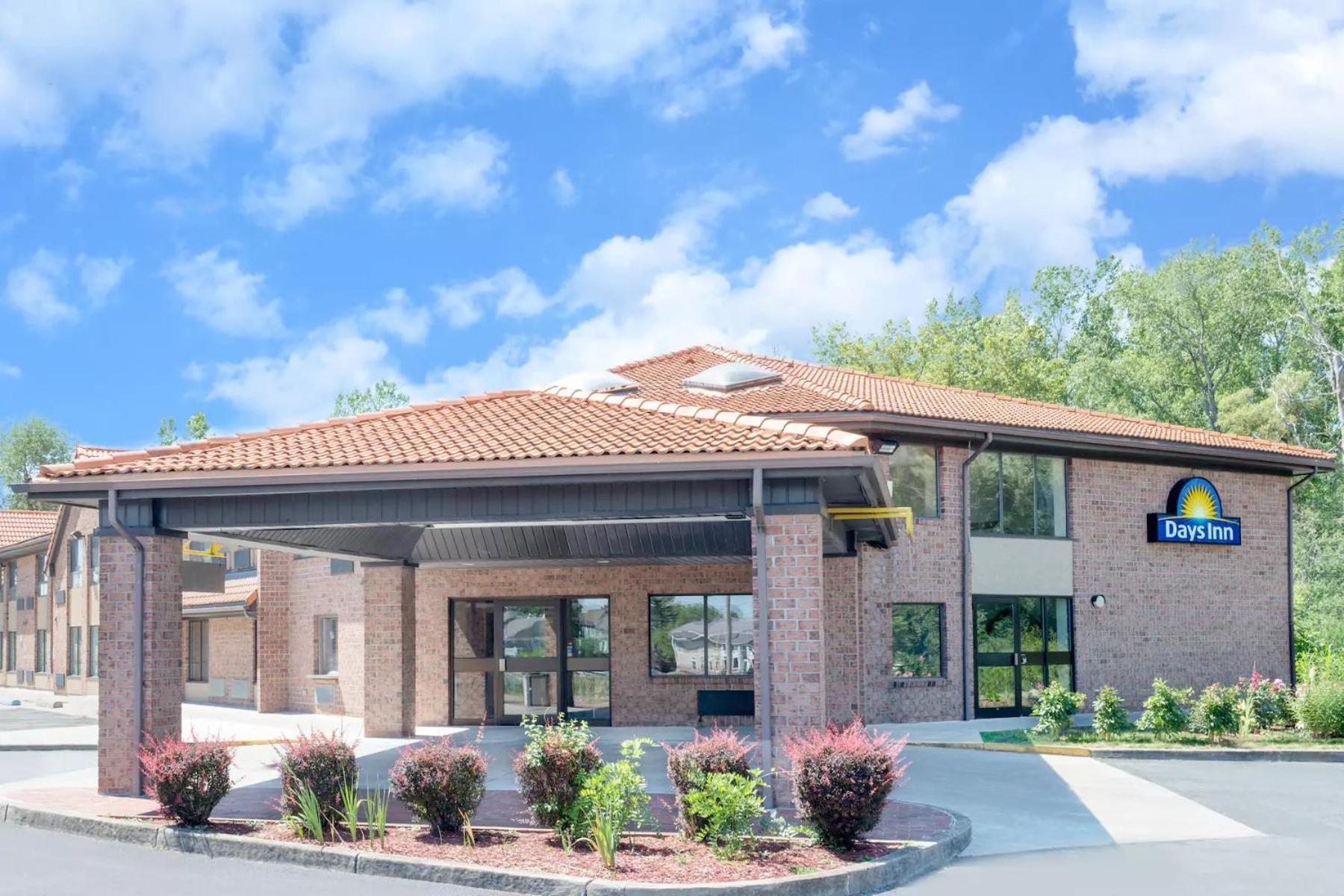 Days Inn by Wyndham Geneva/Finger Lakes photo 15