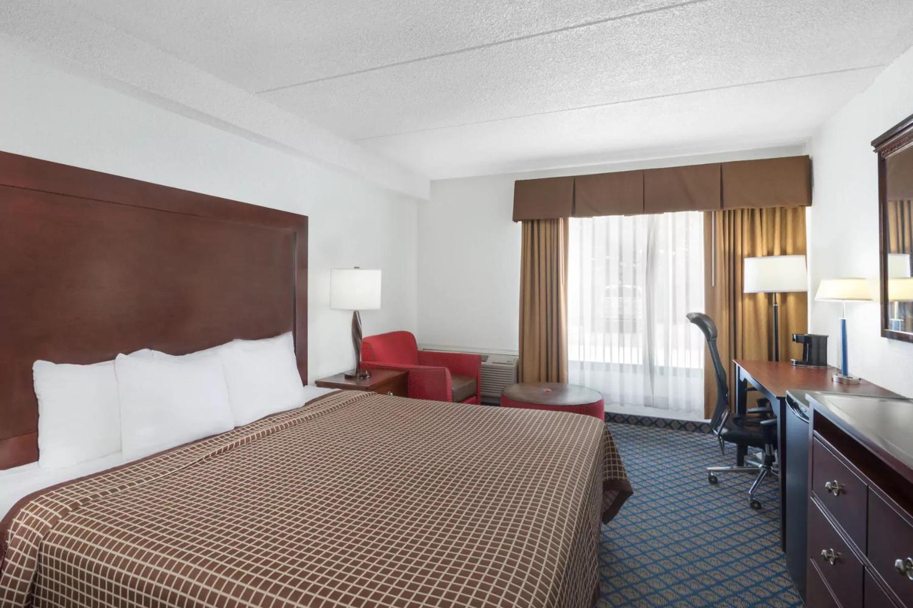 Days Inn by Wyndham Geneva/Finger Lakes photo 22