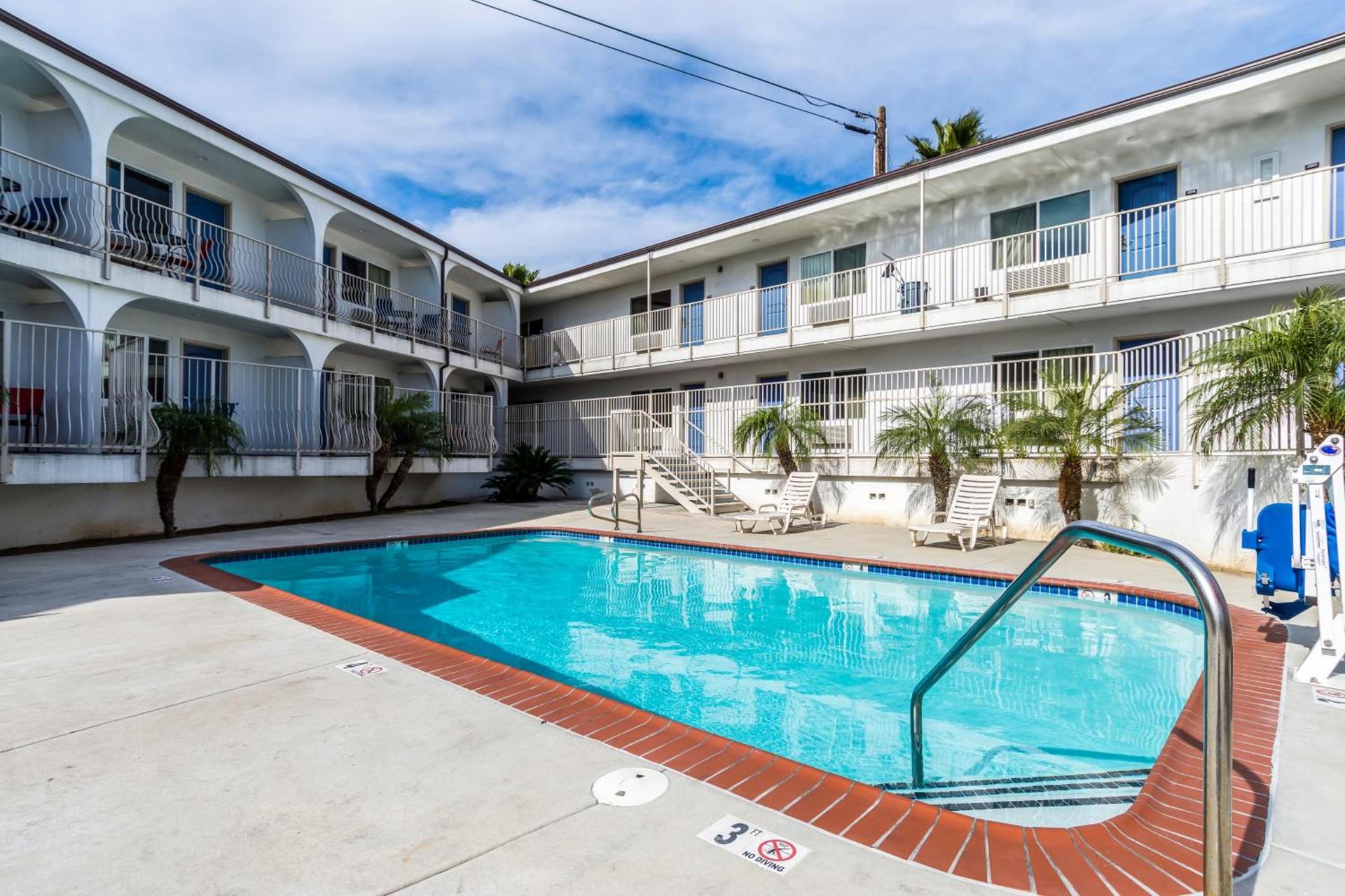Motel 6-Oceanside, CA, Marina photo 33