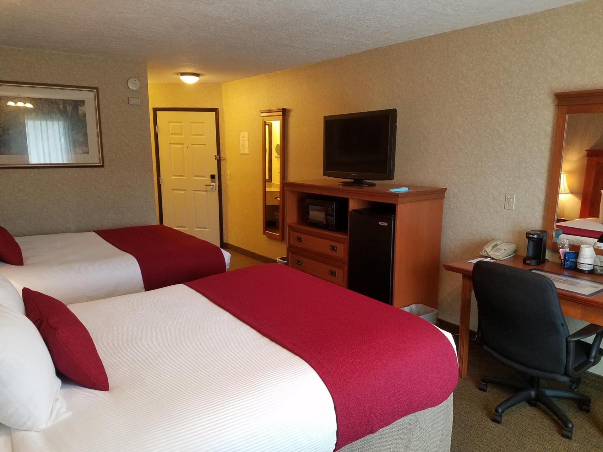Best Western Plus Rivershore Hotel photo 40