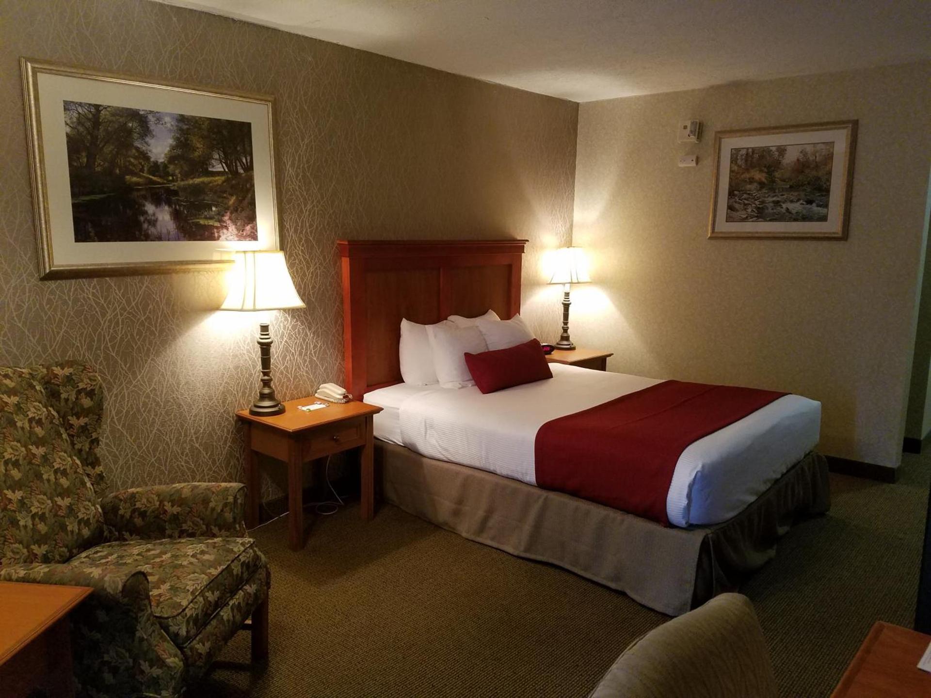 Best Western Plus Rivershore Hotel photo 57