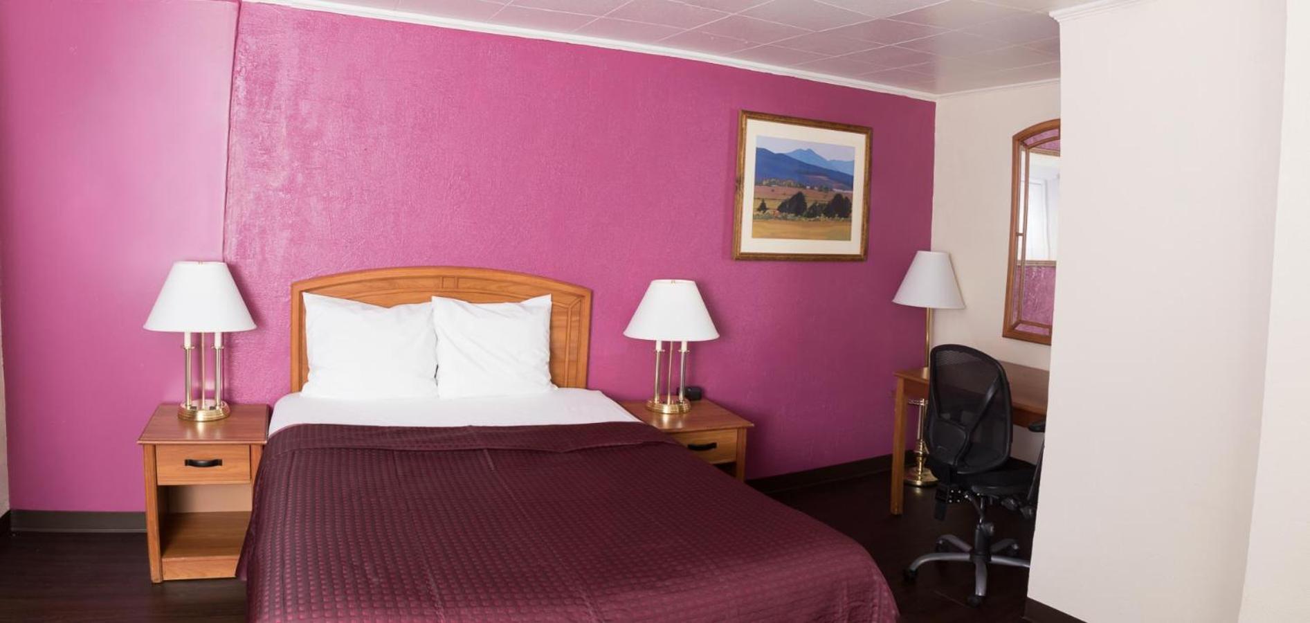 Budget Inn photo 18