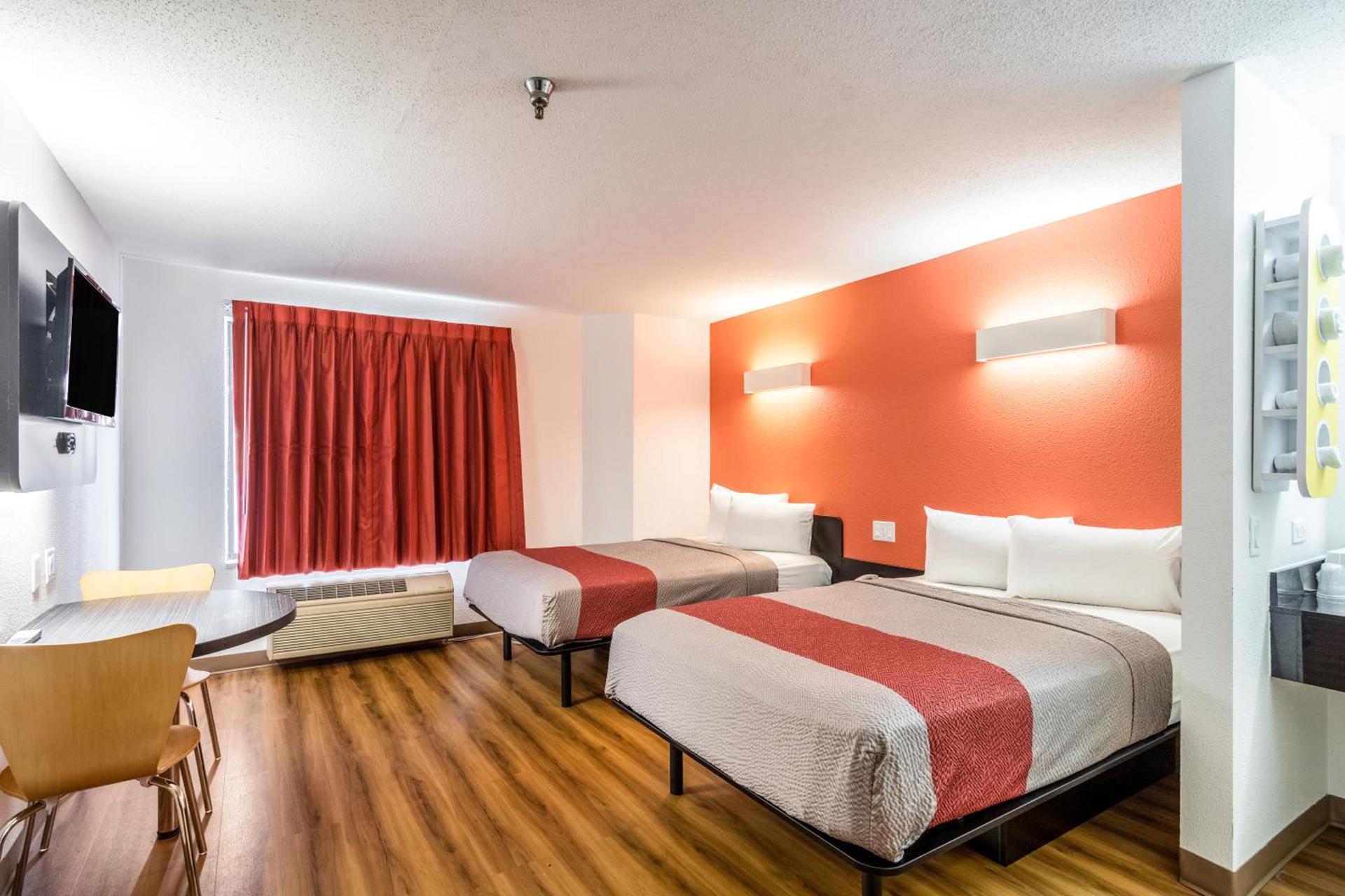 Motel 6-Harvey, IL photo 41