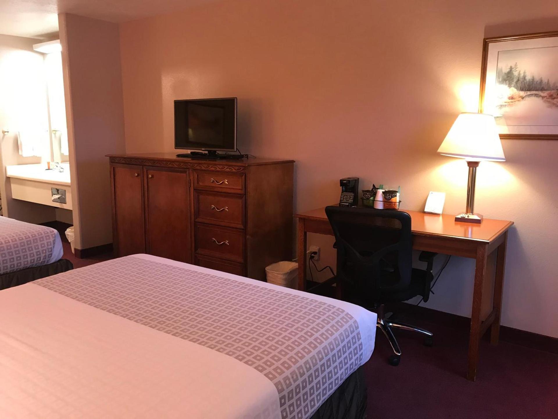 Americas Best Value Inn Cedar City photo 39