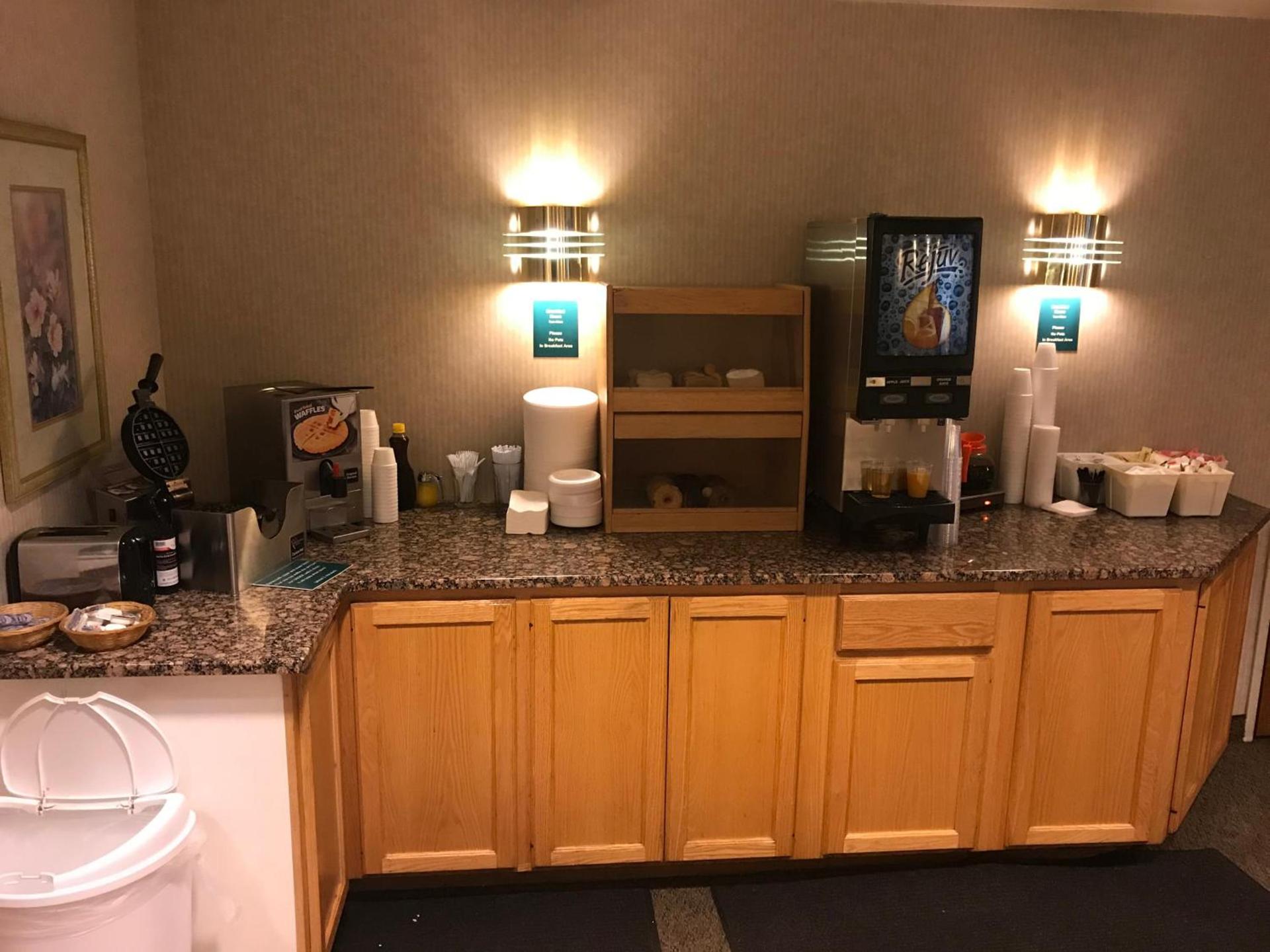 Americas Best Value Inn Cedar City photo 43