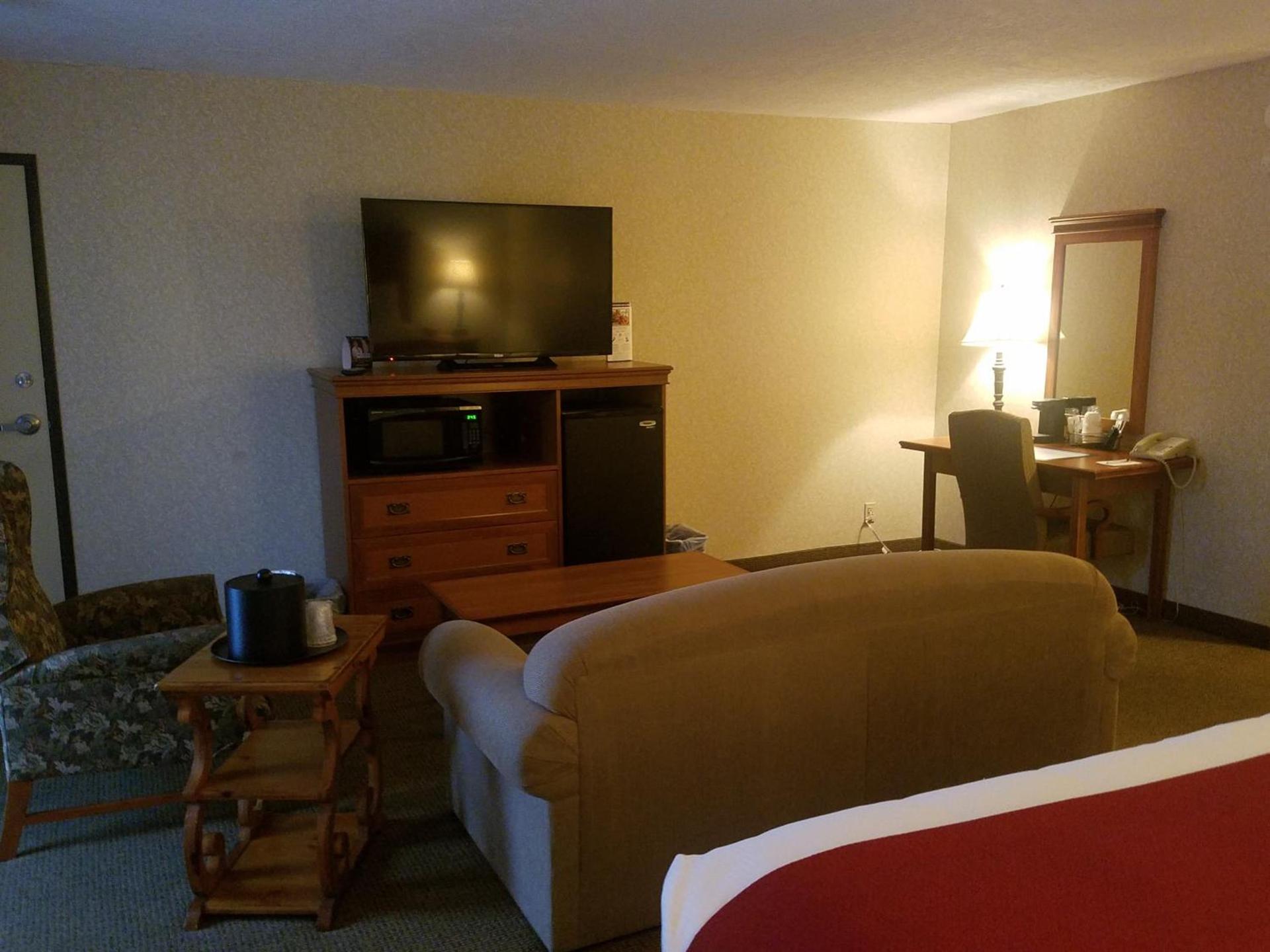 Best Western Plus Rivershore Hotel photo 54