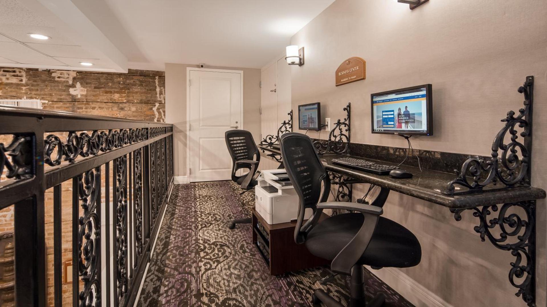 Best Western Plus St. Christopher Hotel photo 69