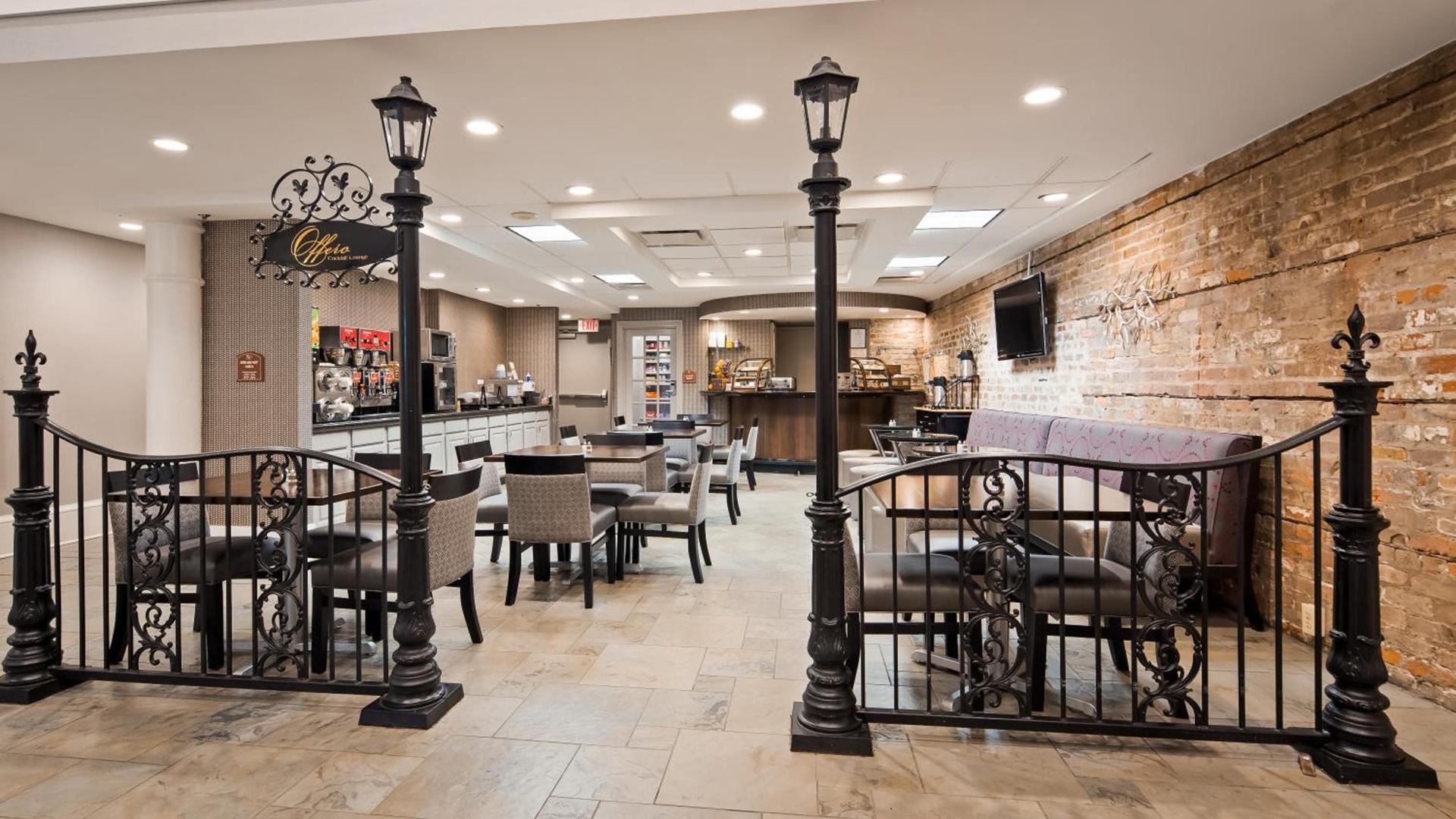Best Western Plus St. Christopher Hotel photo 2