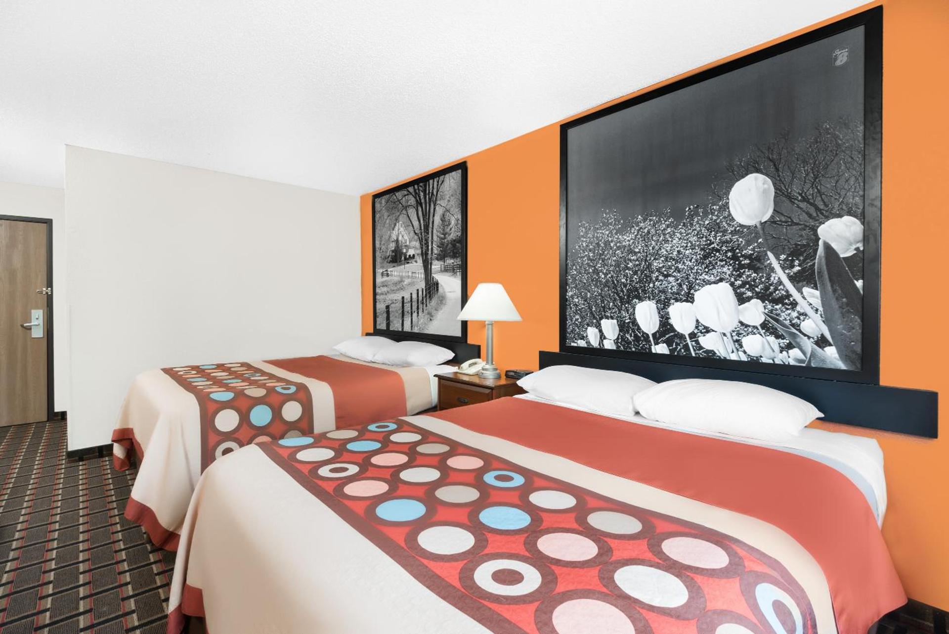 Super 8 by Wyndham Kent/Akron Area photo 15