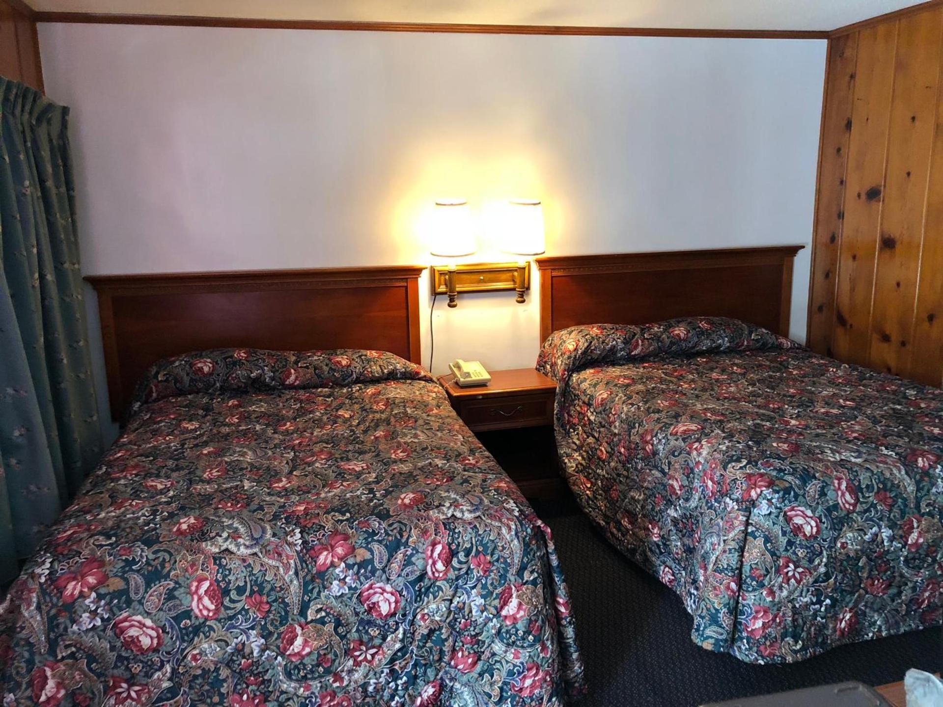 Sun N Snow Hotel photo 41