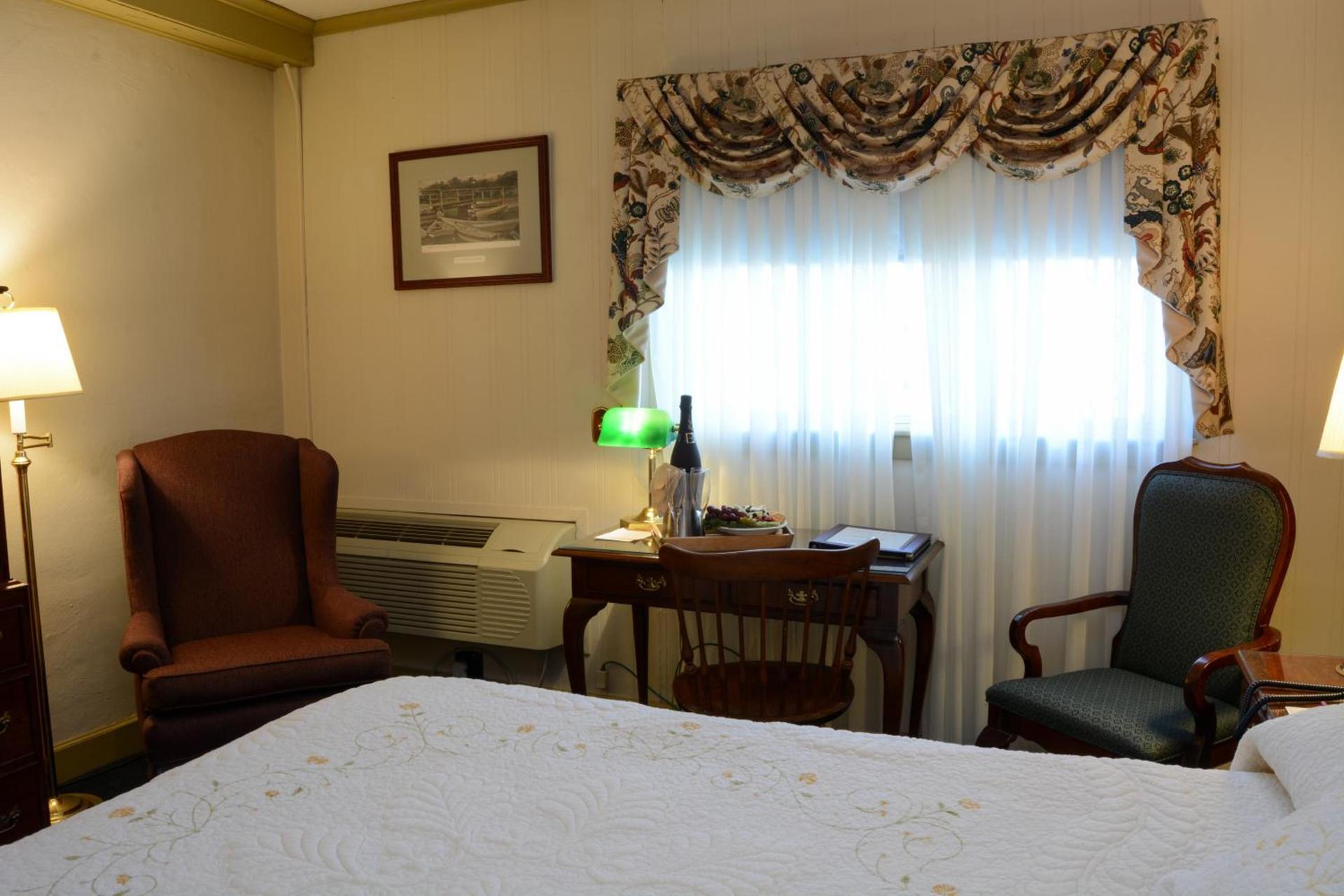 Lamies Inn & The Old Salt Tavern photo 17