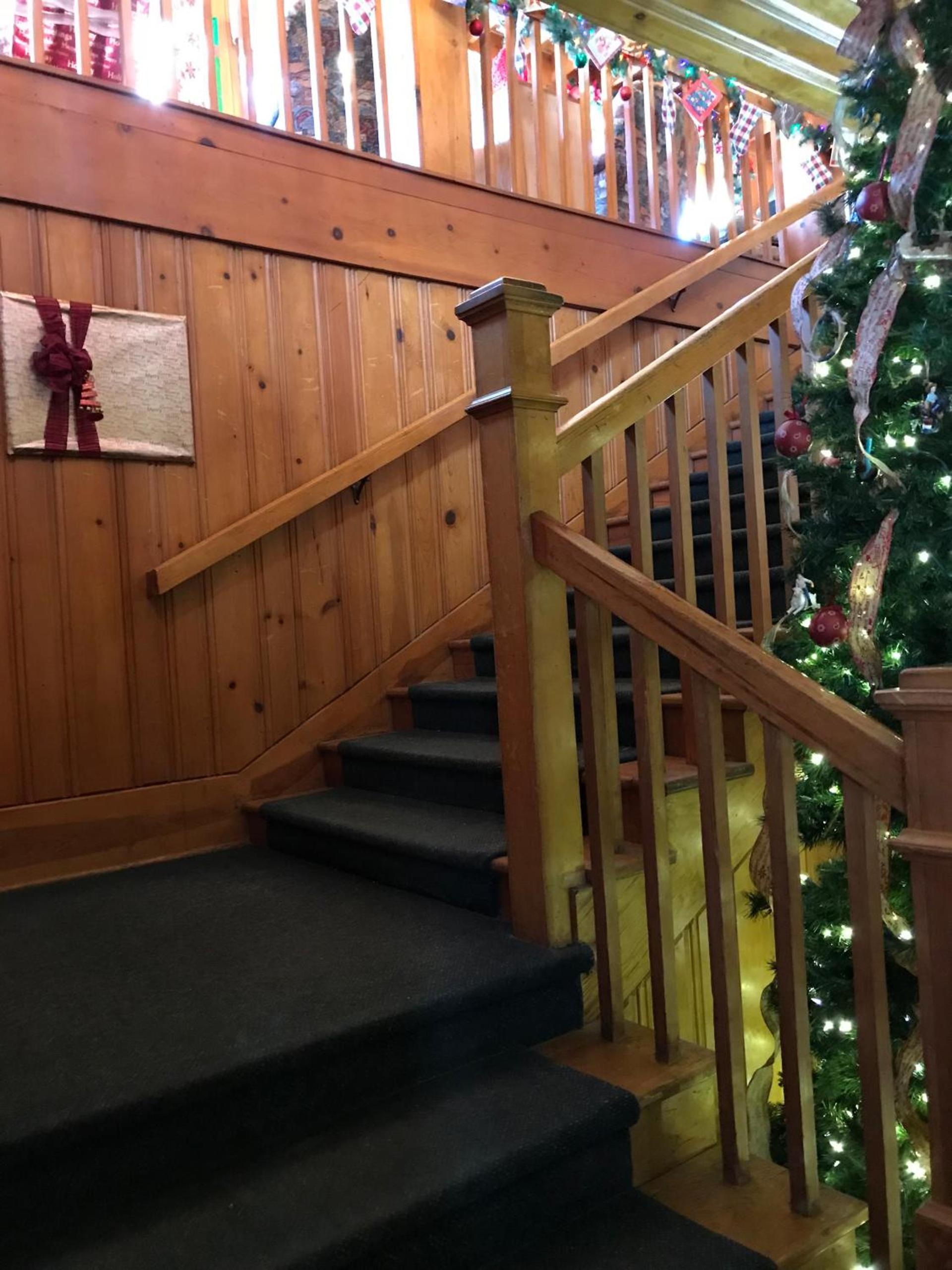 The Lodge at Red River photo 11