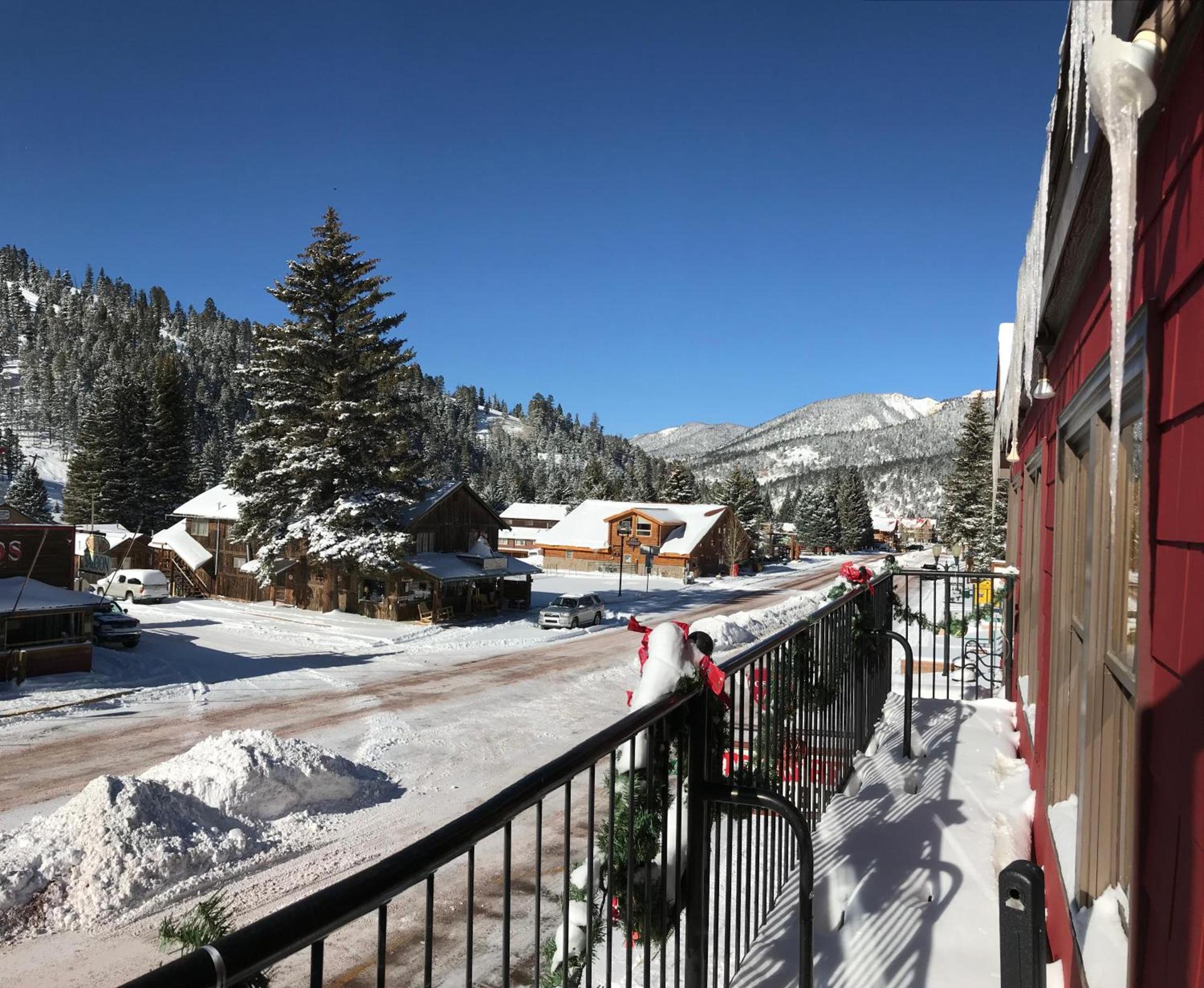 The Lodge at Red River photo 16