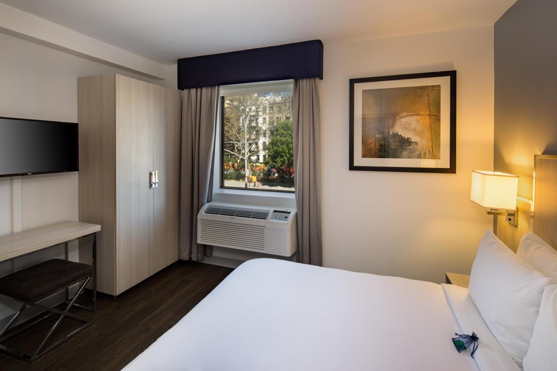 The Gatsby Hotel photo 12