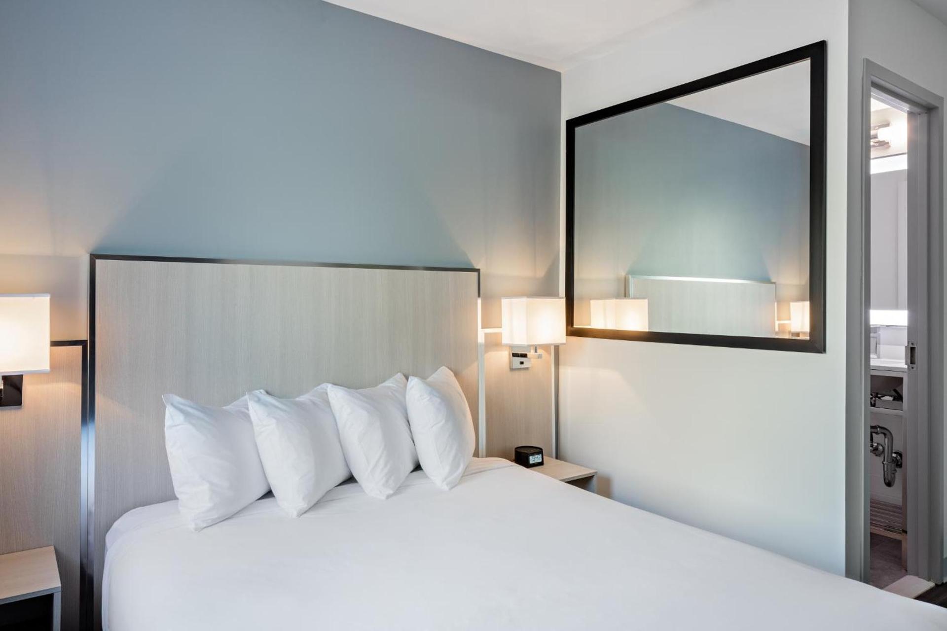 The Gatsby Hotel photo 23