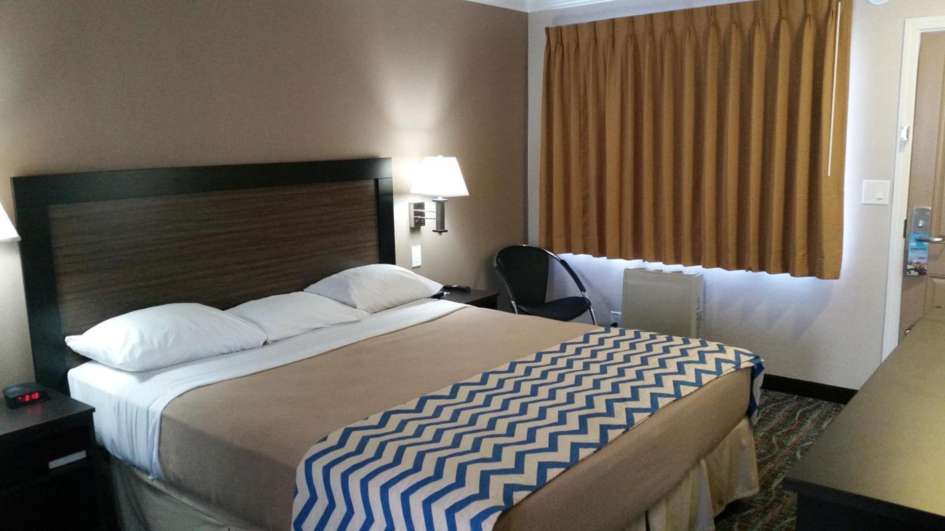 Travelodge by Wyndham Eureka photo 16