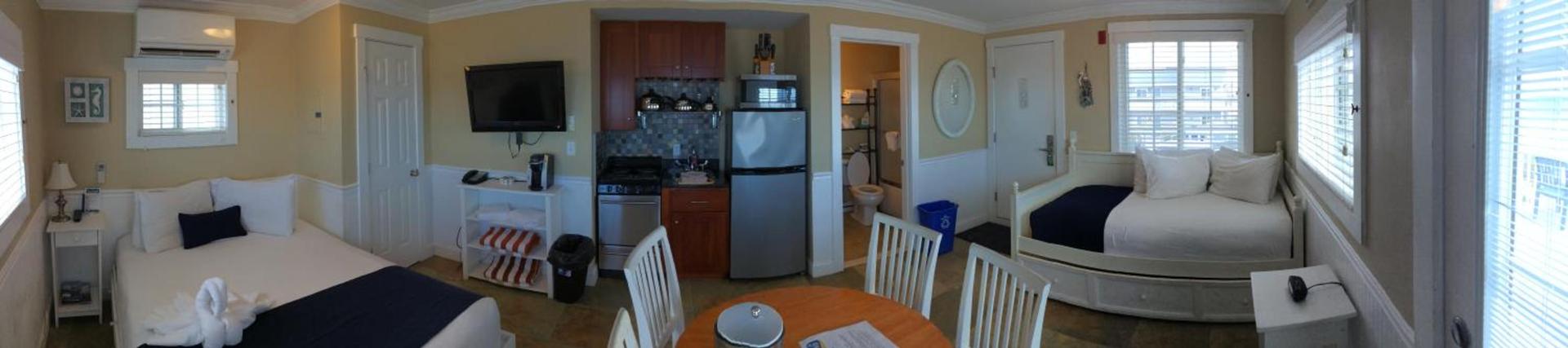 The Beachwood photo 32
