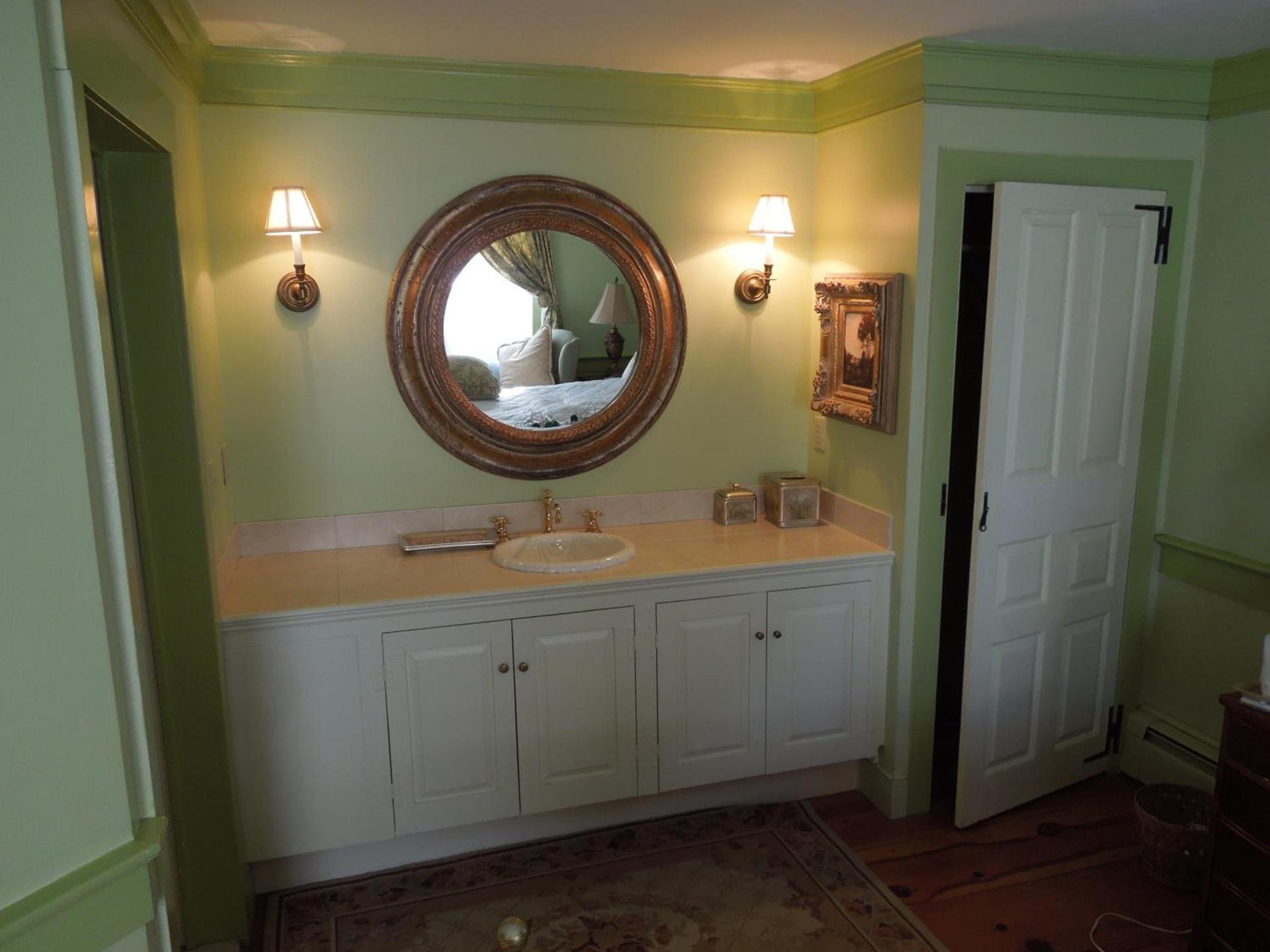 Admiral Farragut Inn photo 21