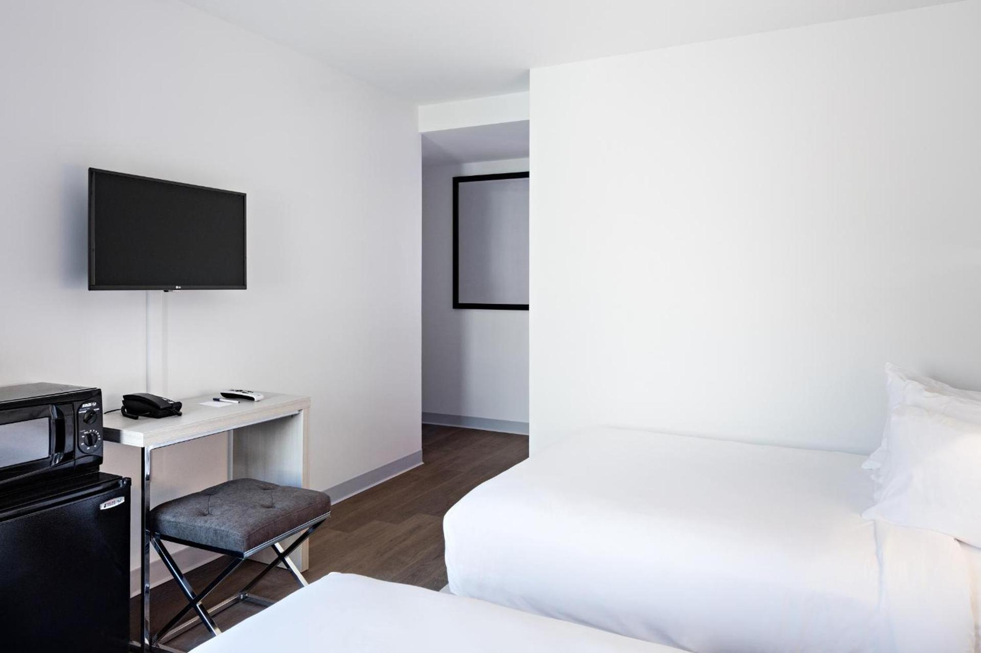 The Gatsby Hotel photo 10