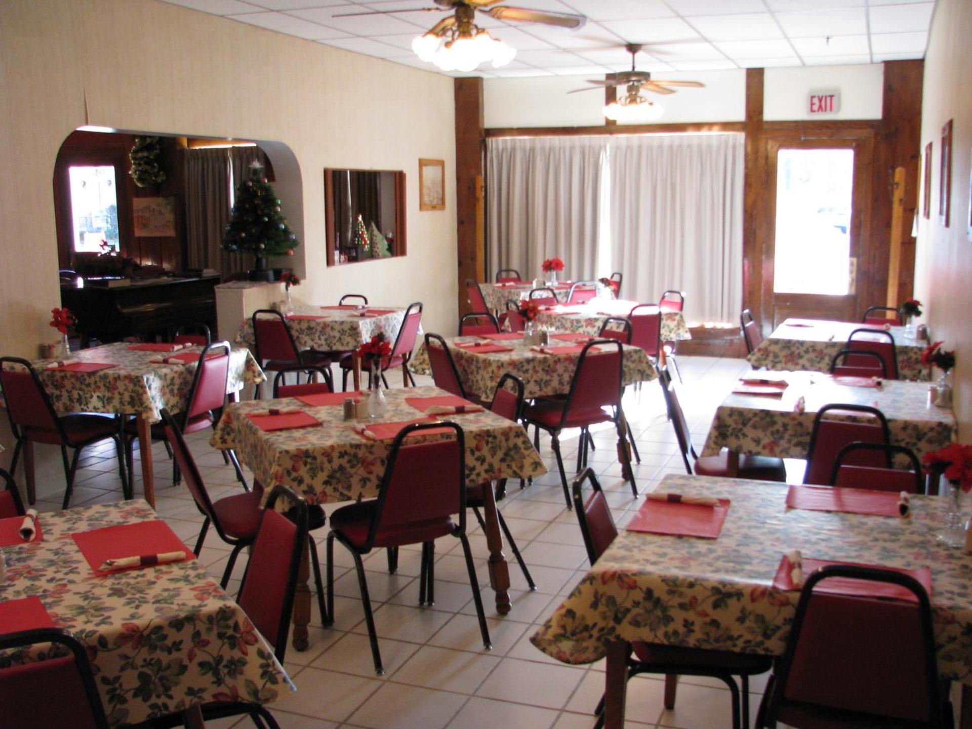 Old National Hotel photo 18
