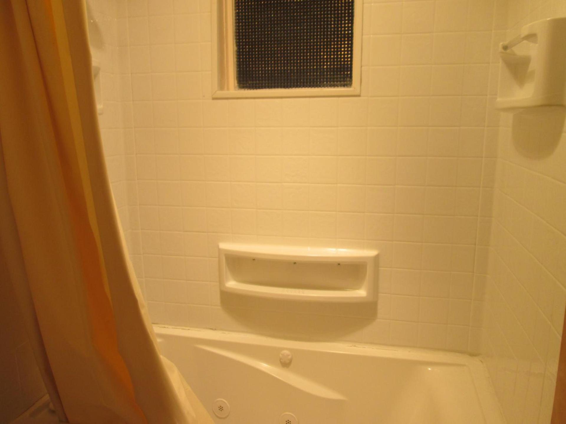 Townhouse Motel photo 35