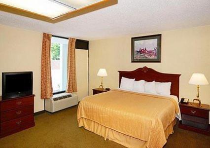 Days Inn by Wyndham Mocksville photo 38