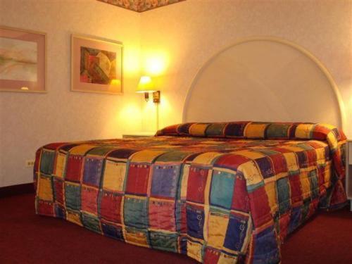 O'Hare Inn & Suites photo 9