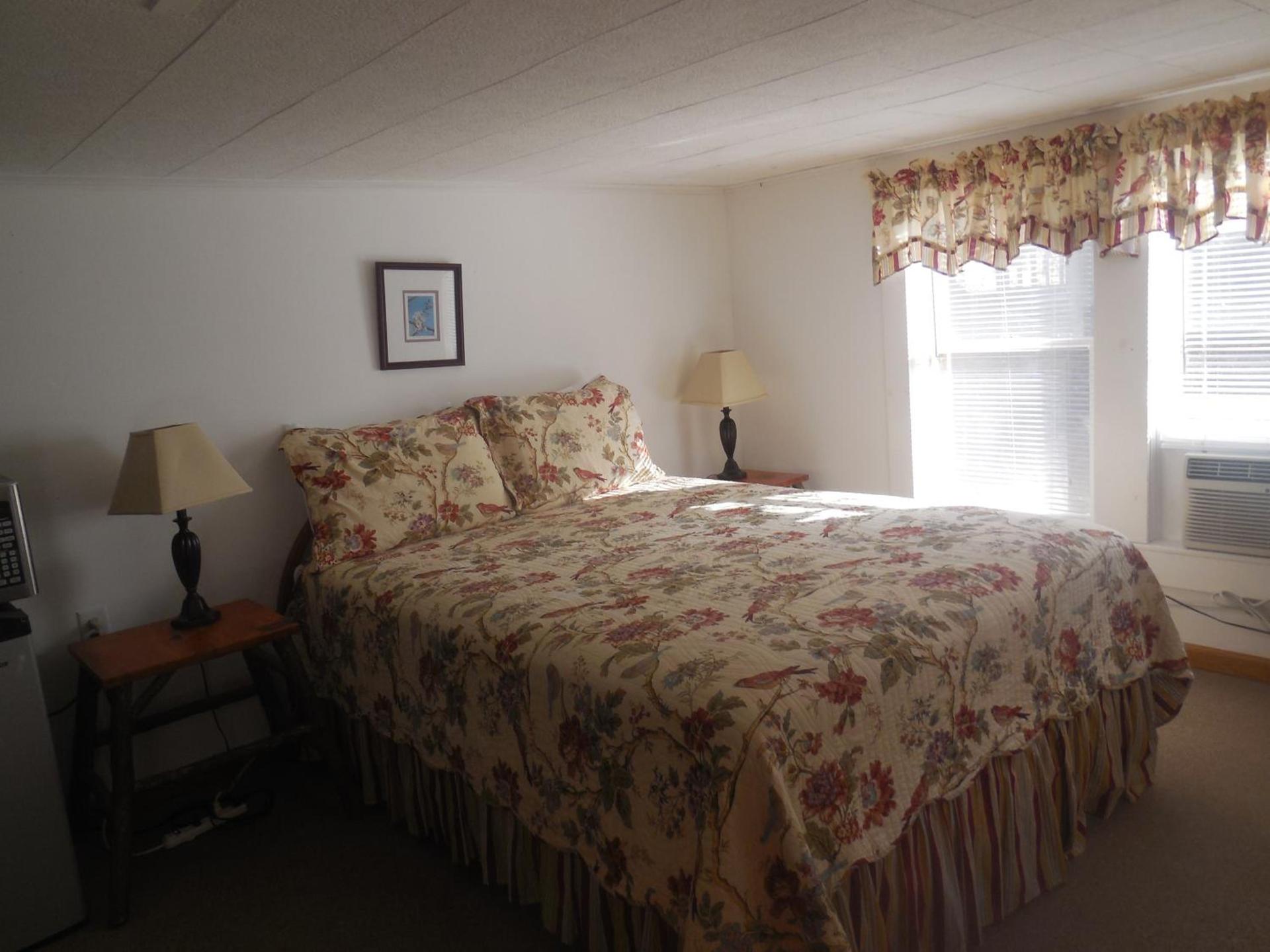 The Evening Shade River Lodge and Cabins photo 56