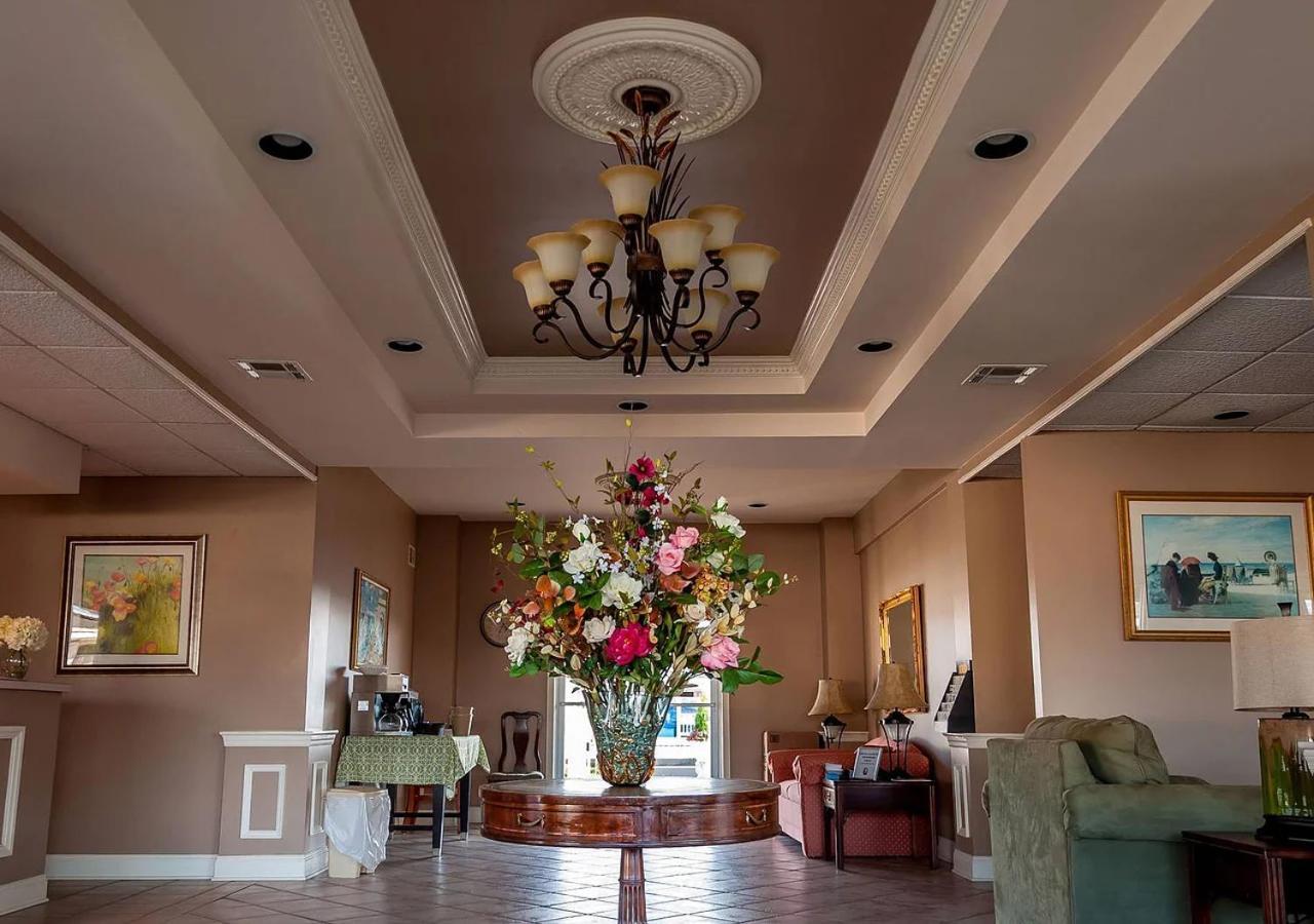 Point Pleasant Manor photo 5