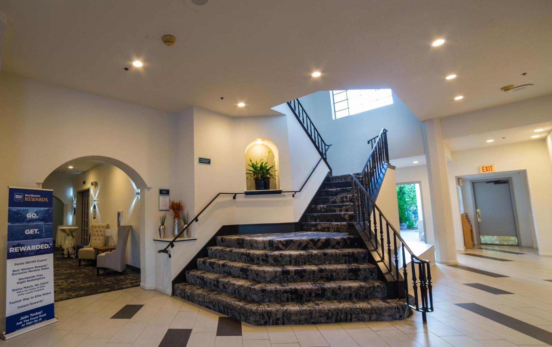 Best Western Posada Royale Hotel & Suites photo 36