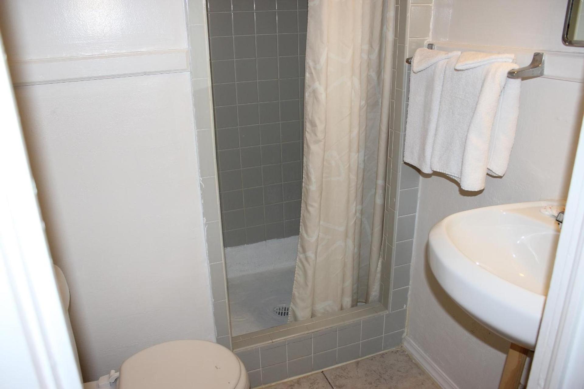 Surf Villa Hotel photo 8
